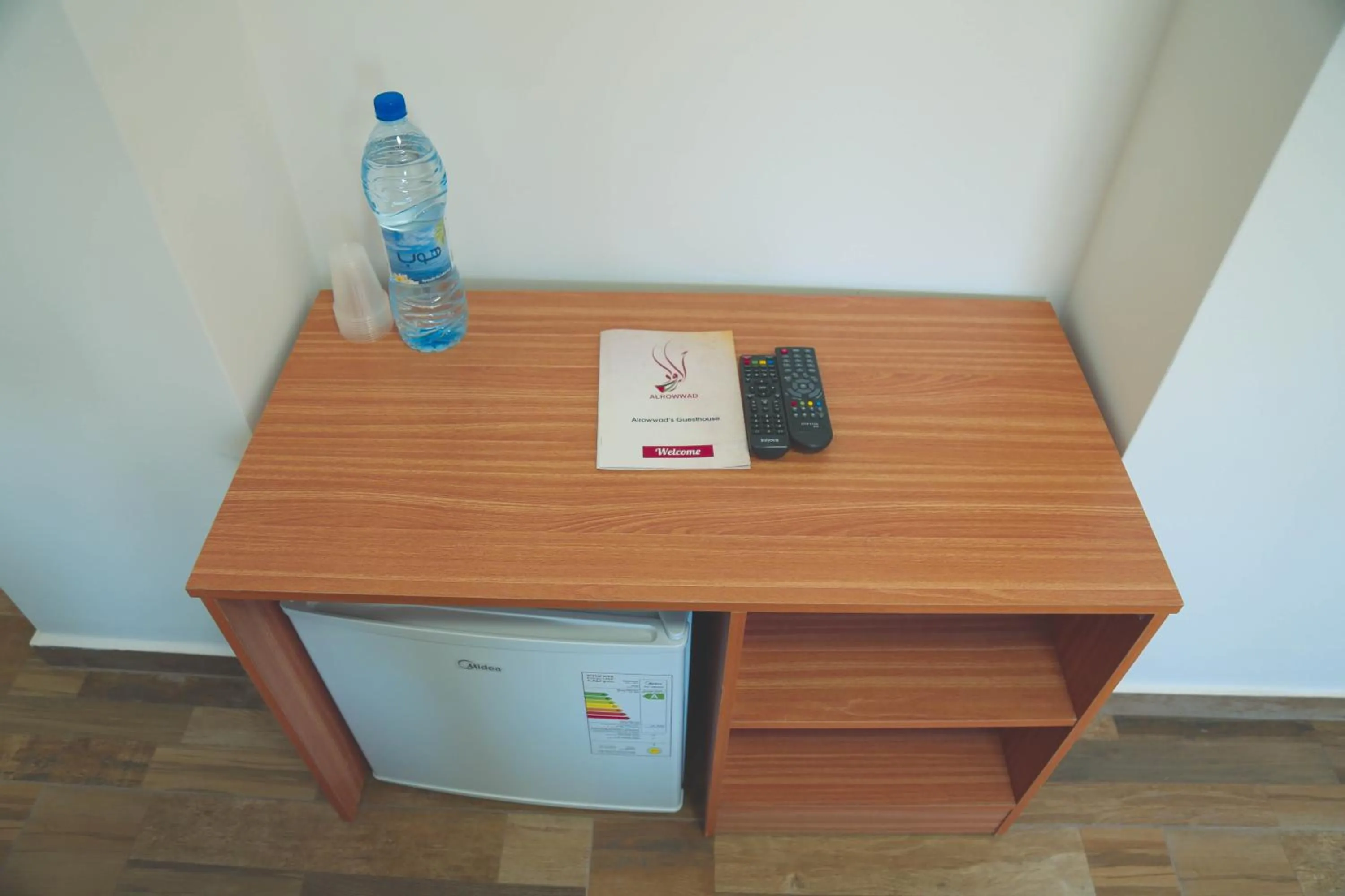 Kitchen or kitchenette in Alrowwad Guest House