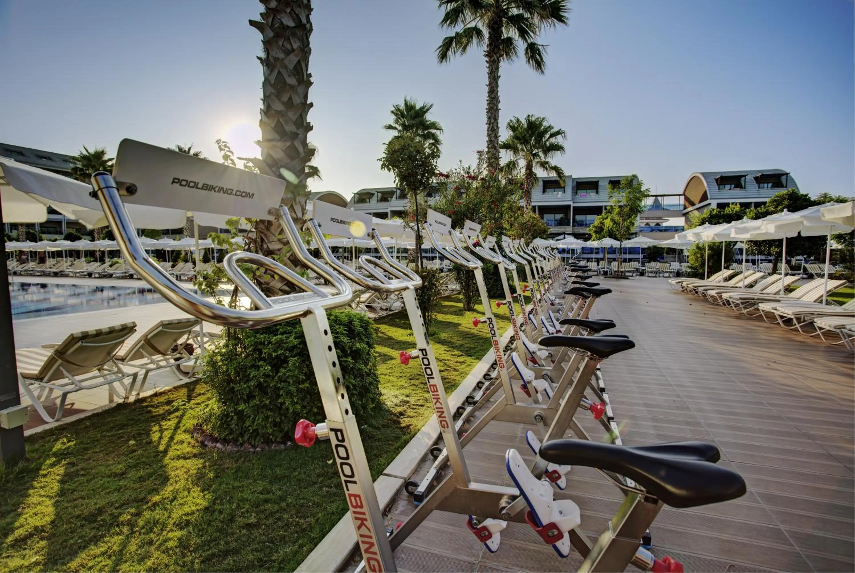 Cycling in Tui Magic Life Jacaranda