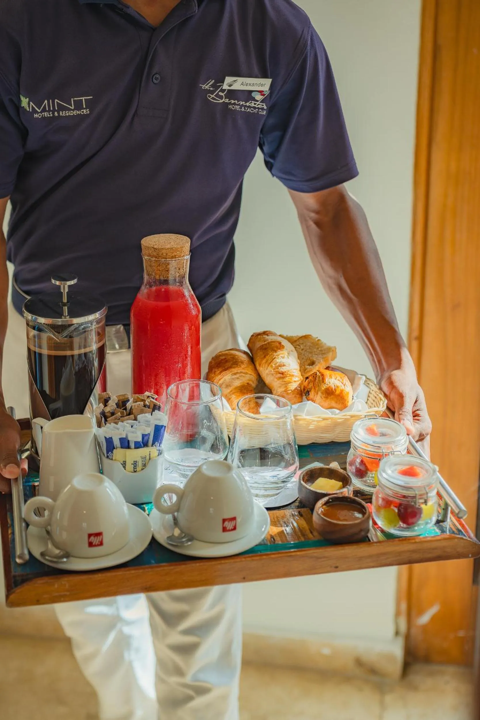 Breakfast in The Bannister Hotel & Yacht Club by Mint