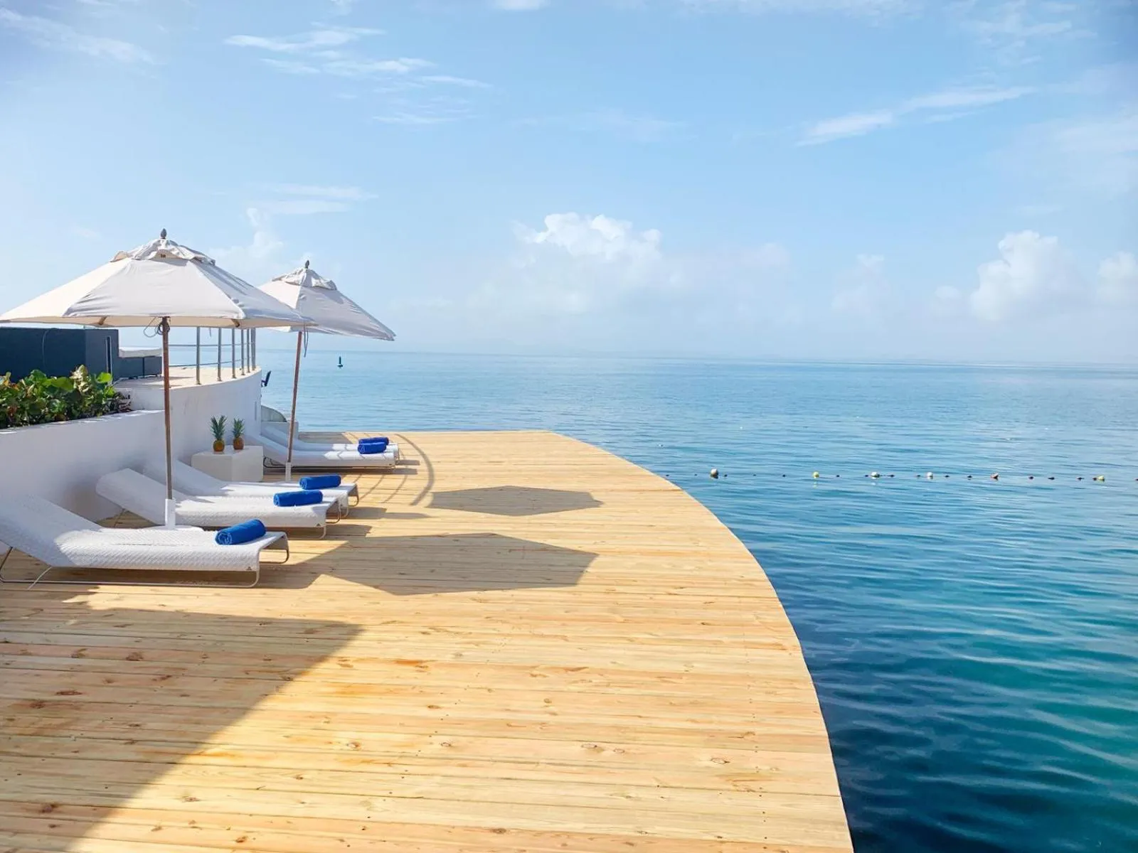 Seating area in The Bannister Hotel & Yacht Club by Mint