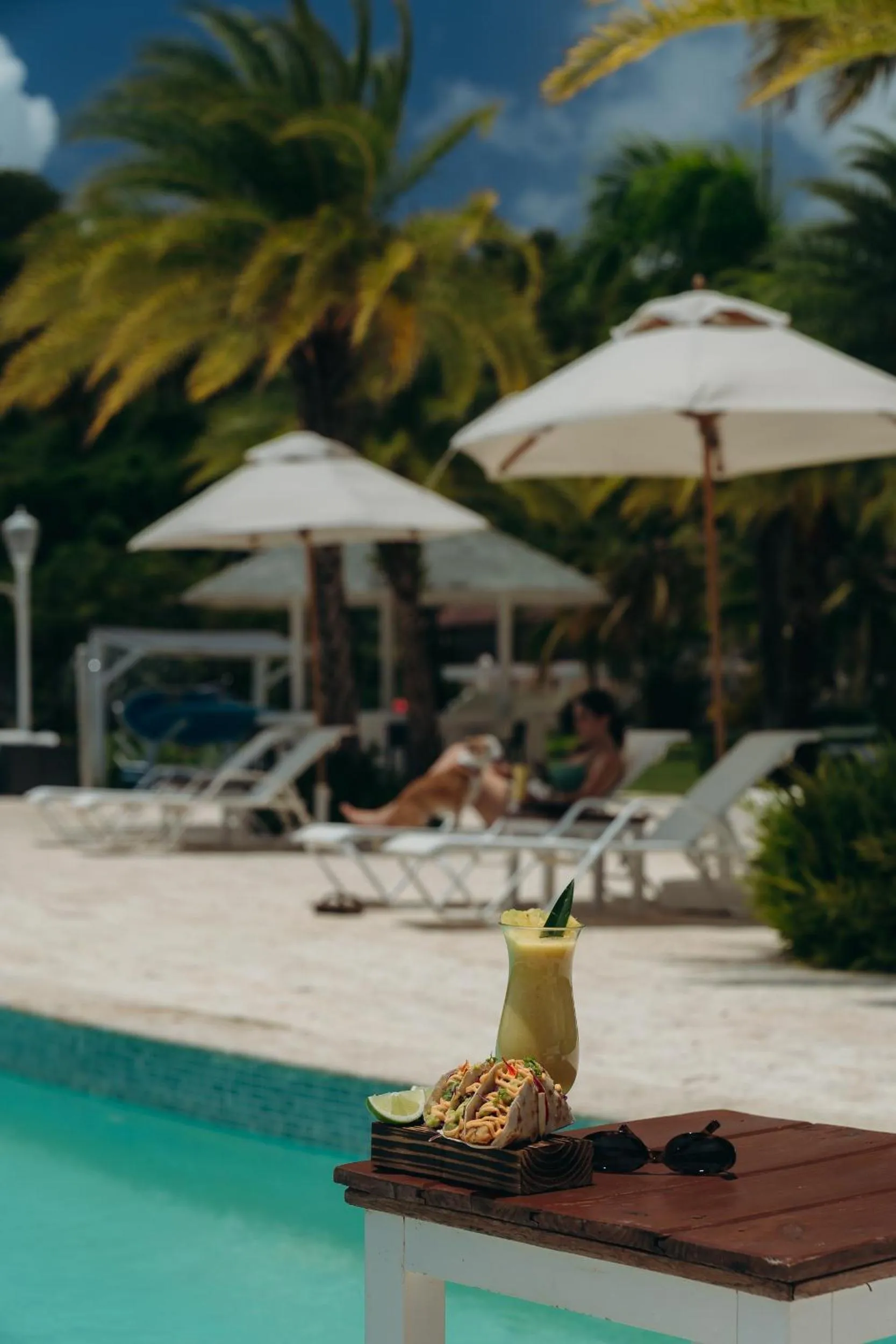 Food and drinks in The Bannister Hotel & Yacht Club by Mint