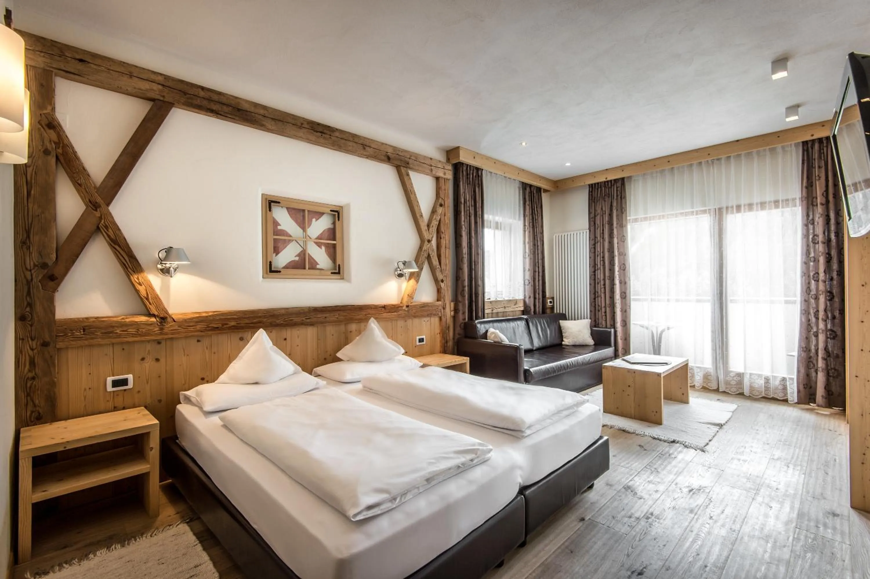 Photo of the whole room, Bed in Hotel Gran Ciasa