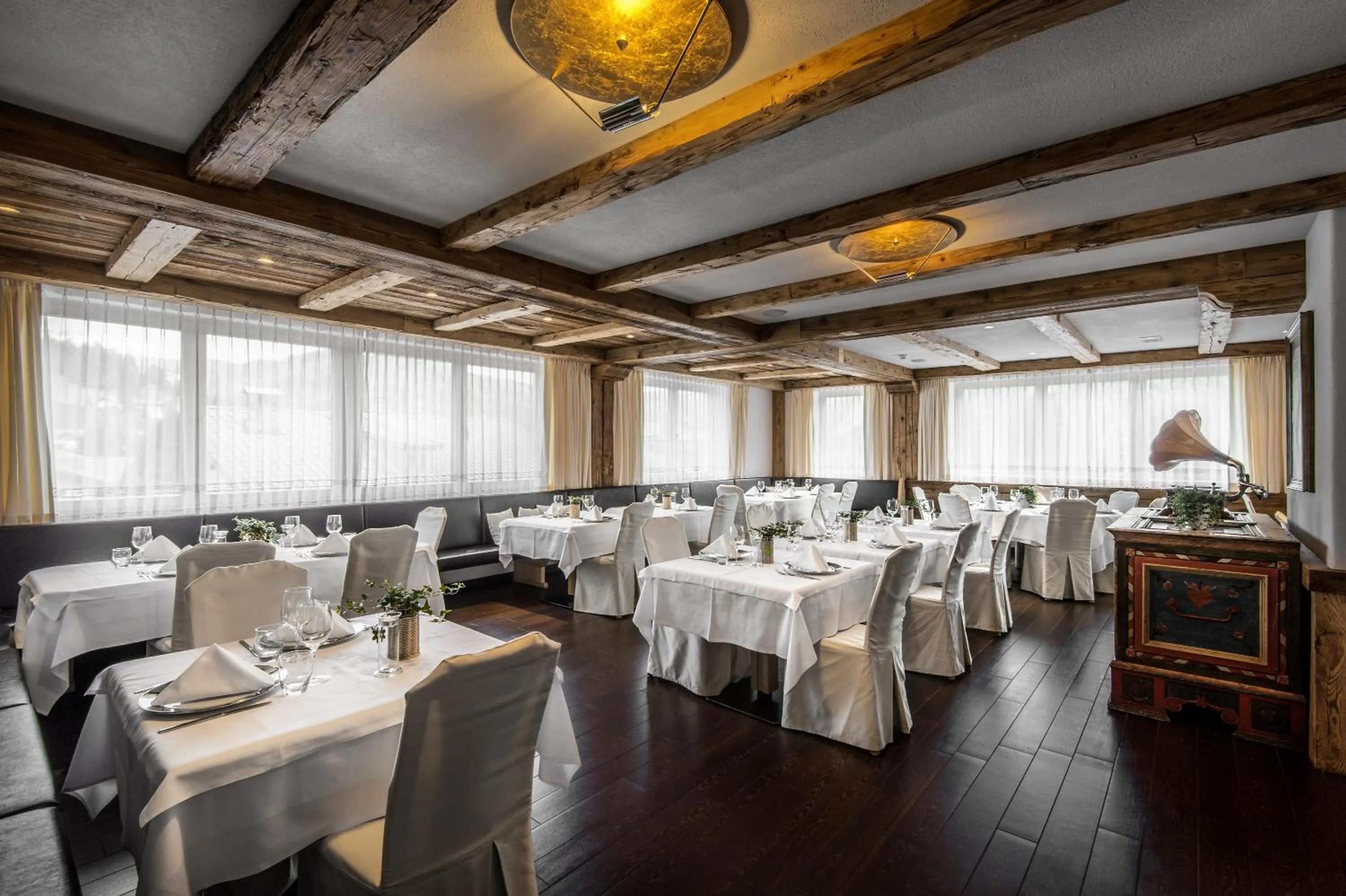 Restaurant/places to eat in Hotel Gran Ciasa