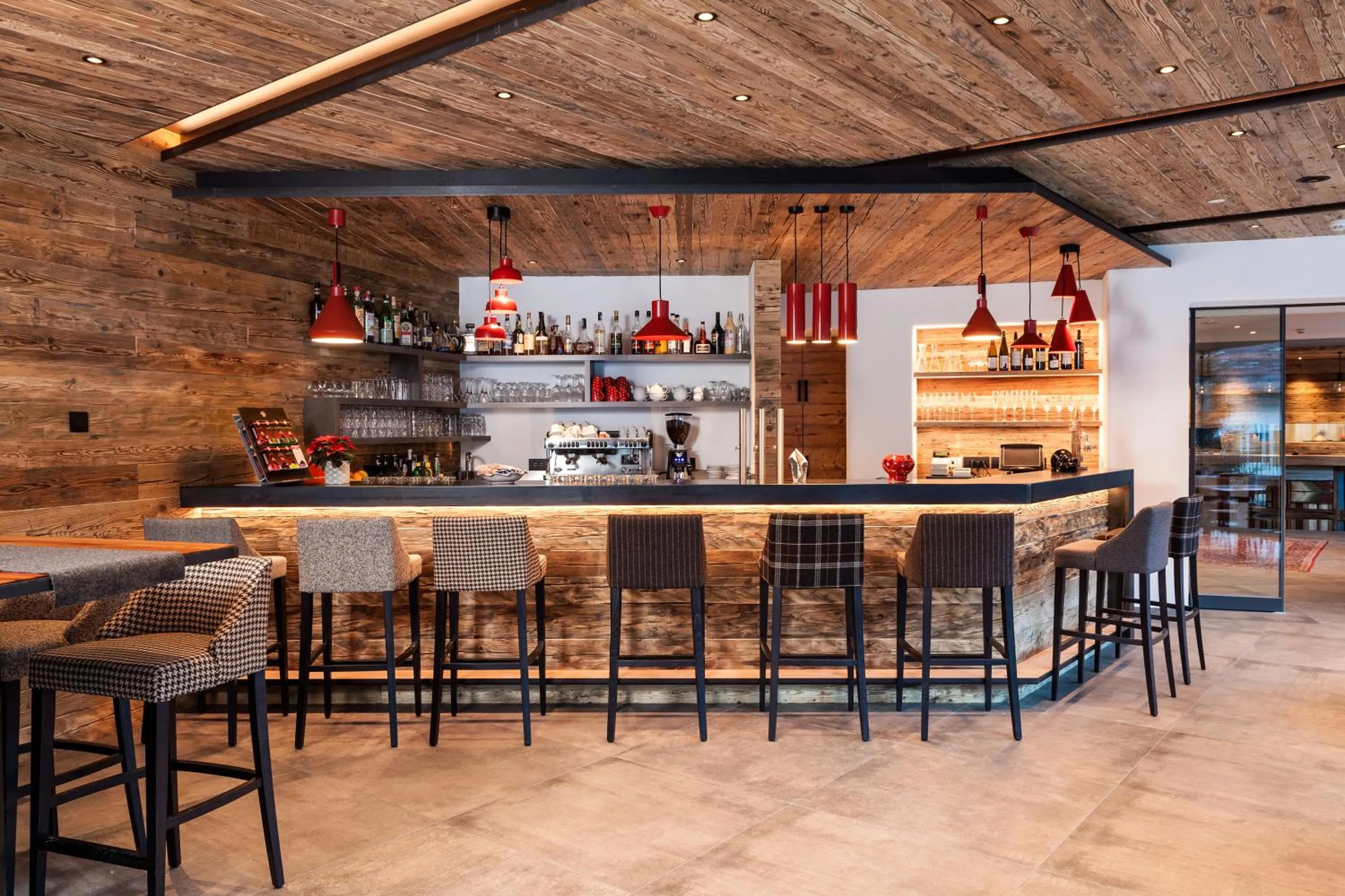 Lounge or bar in Hotel Gran Ciasa