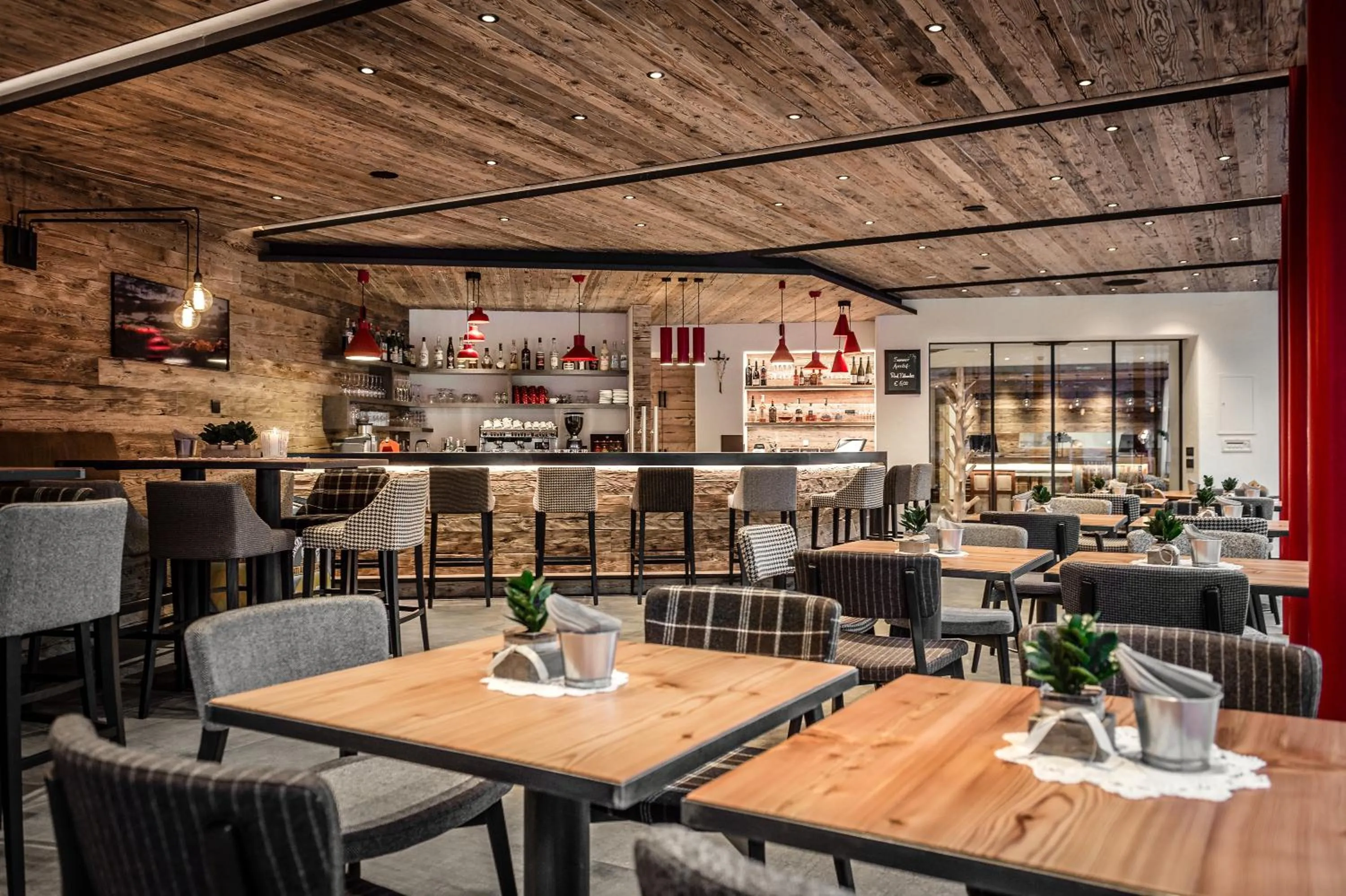 Restaurant/places to eat in Hotel Gran Ciasa