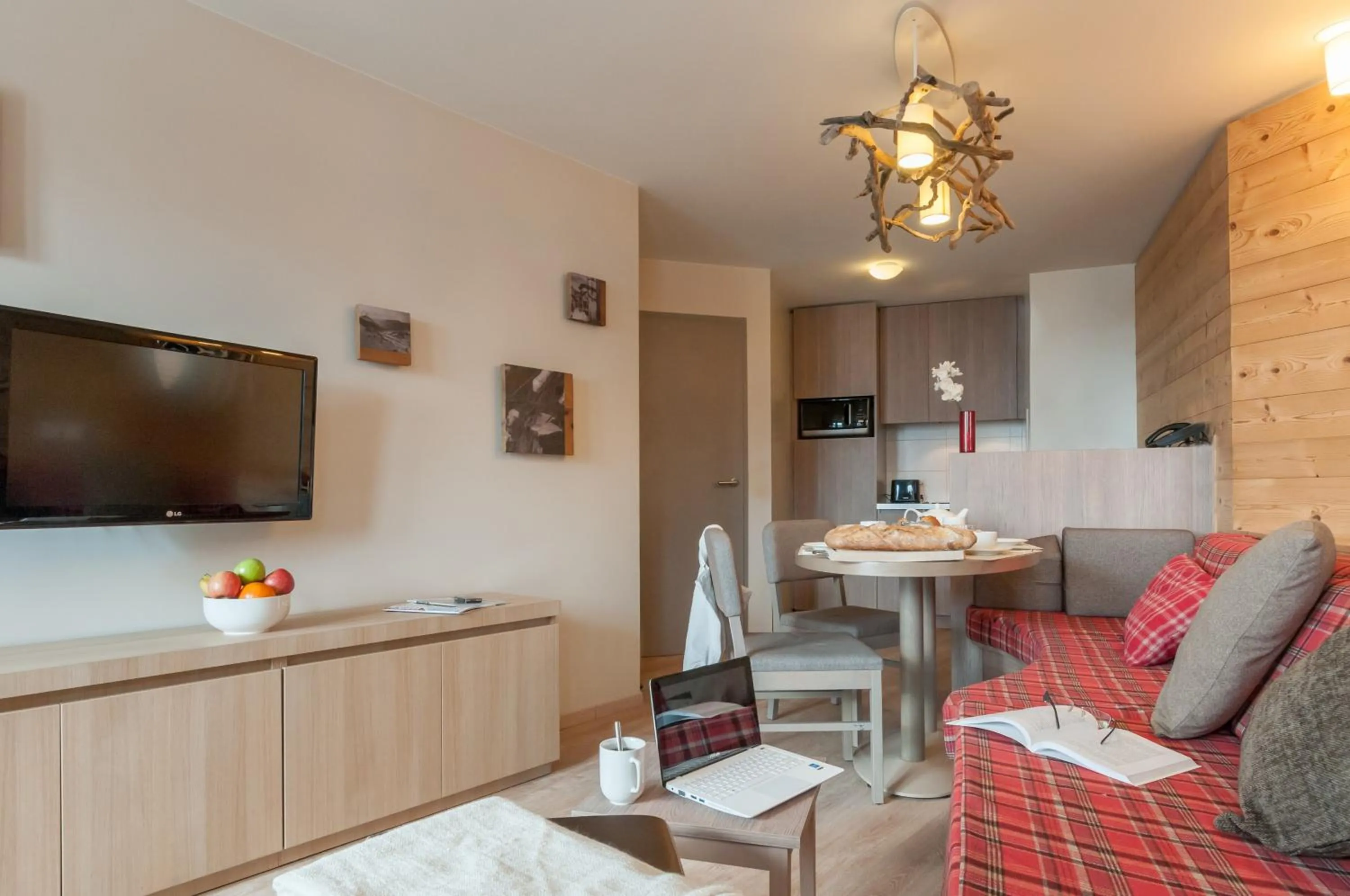 TV and multimedia in Résidence Pierre & Vacances Atria-Crozats