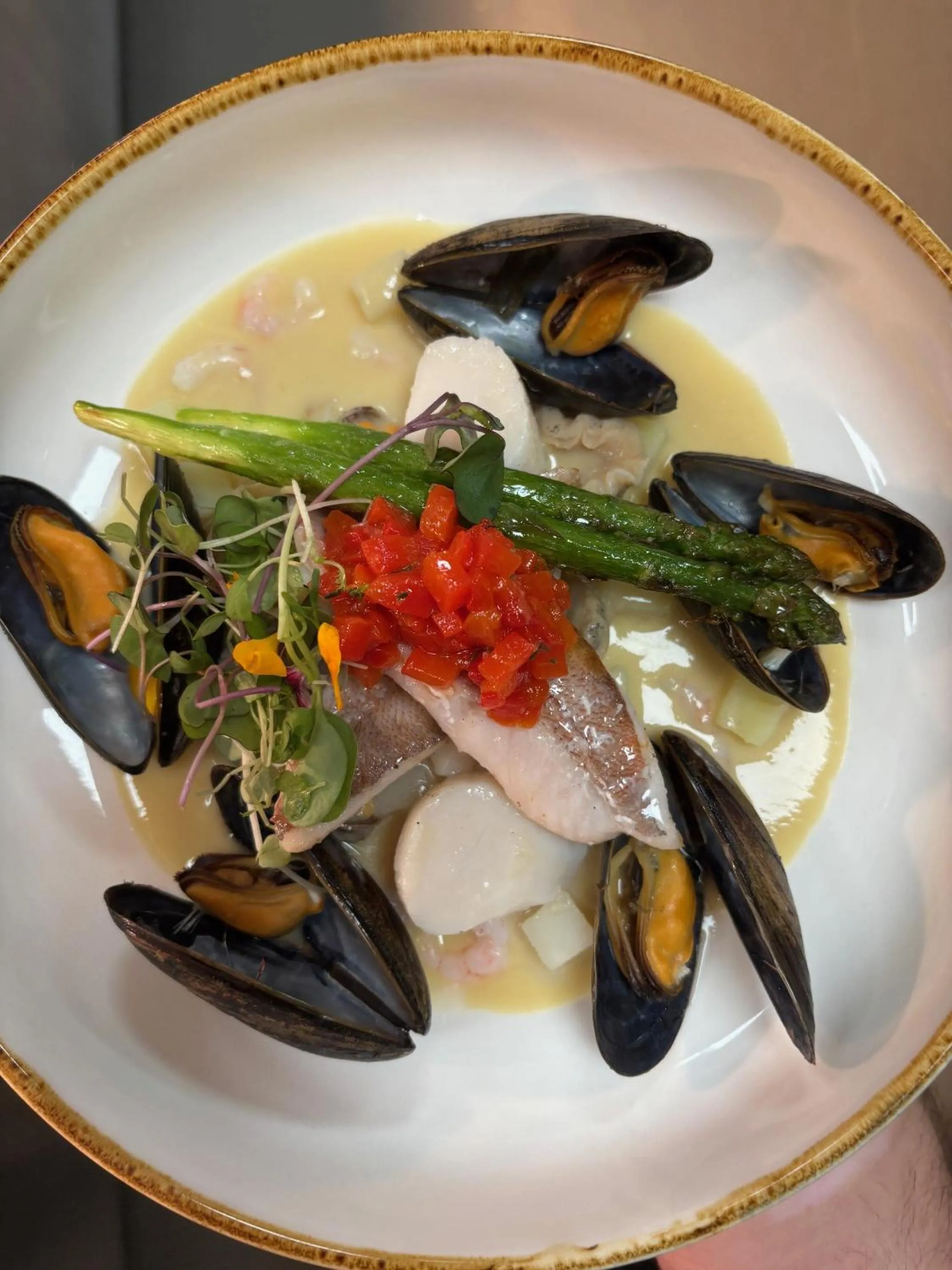 Restaurant/places to eat in Chez Truchon Bistro-Auberge