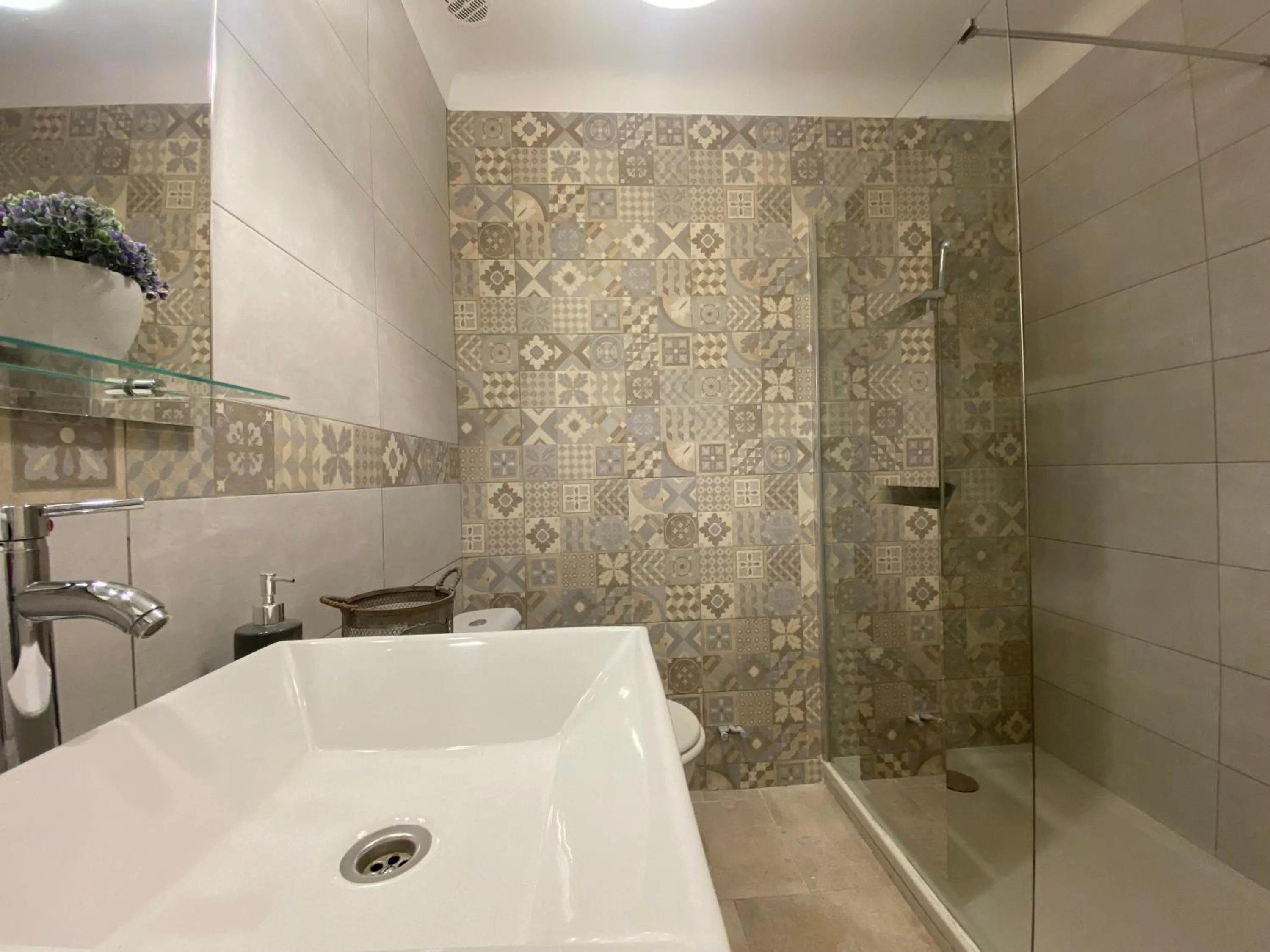 Bathroom in Hotel Carina