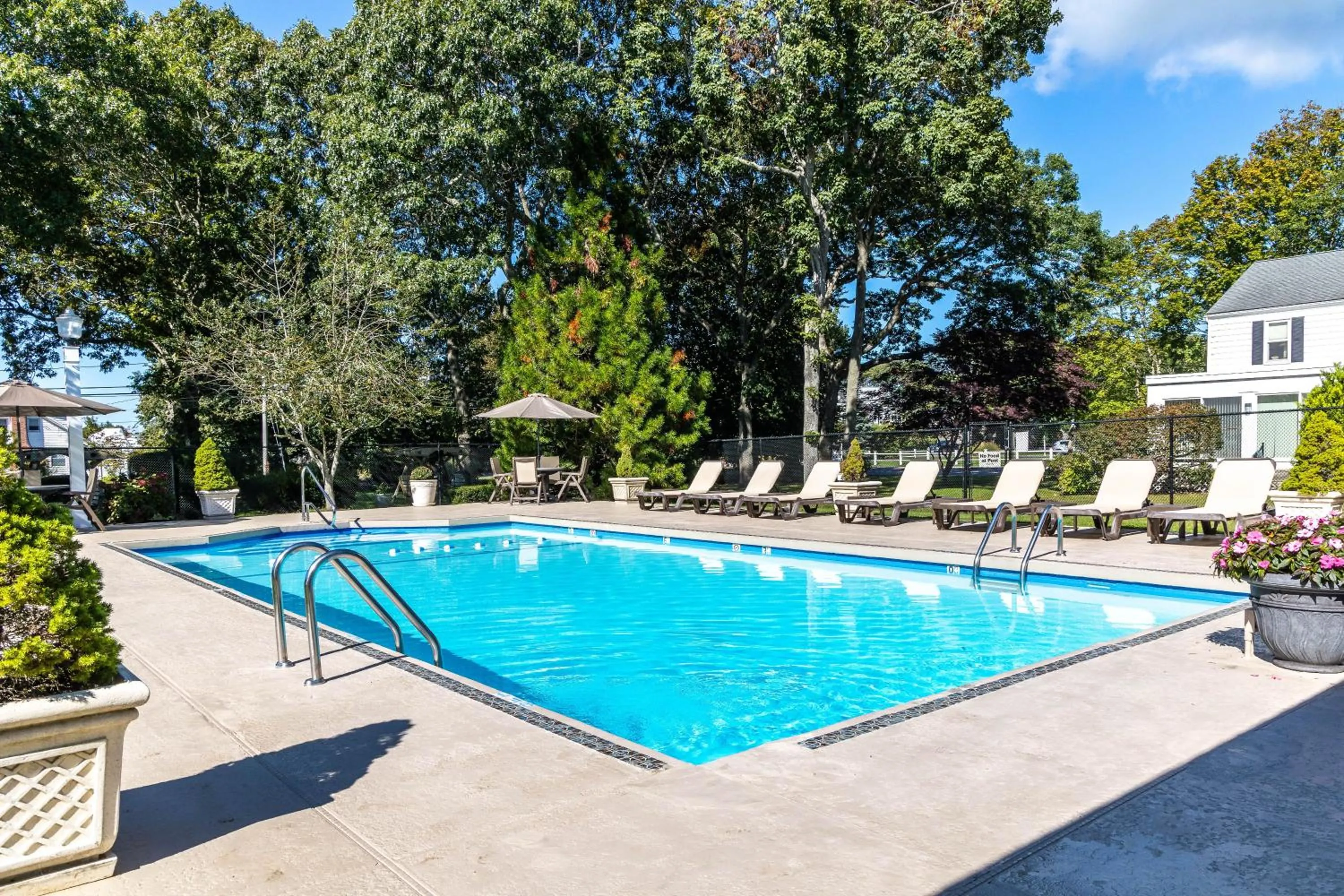 Swimming pool in Falmouth Heights Motor Lodge