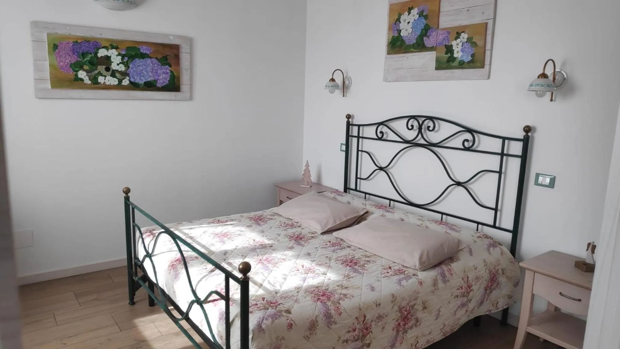 Bedroom, Bed in B&B Mimosa e Lillà