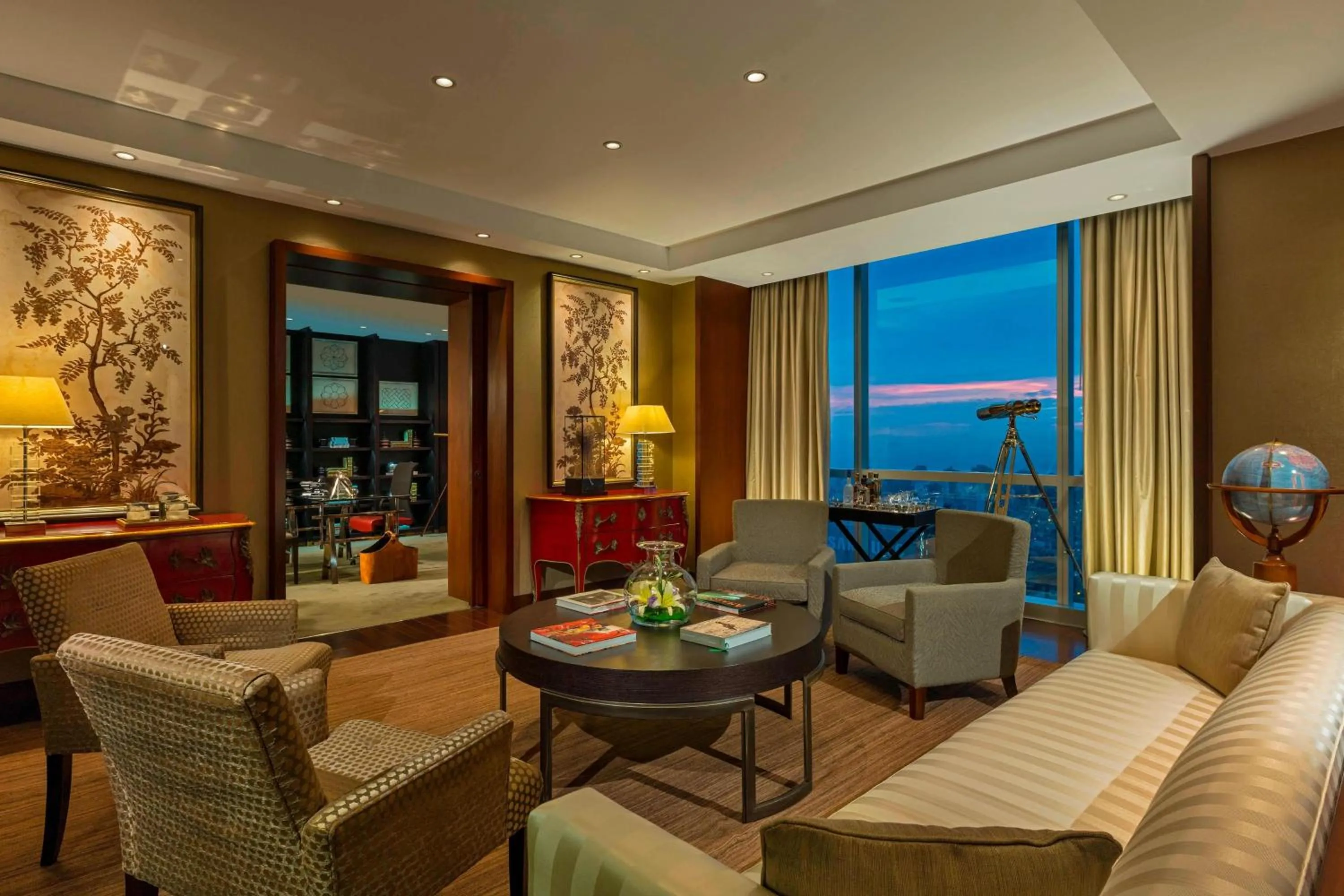 Living room in The Westin Lima Hotel & Convention Center