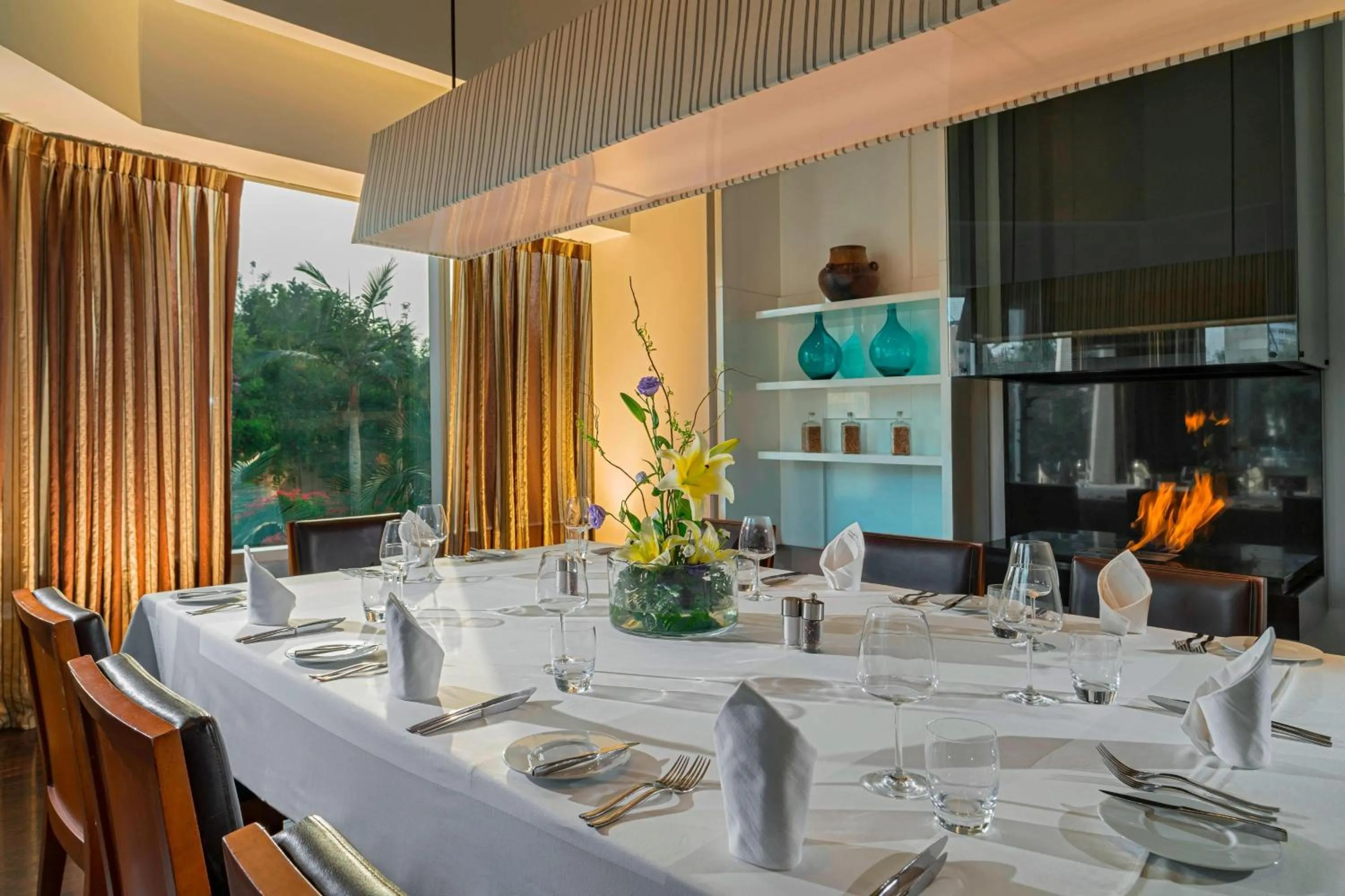 Restaurant/places to eat in The Westin Lima Hotel & Convention Center