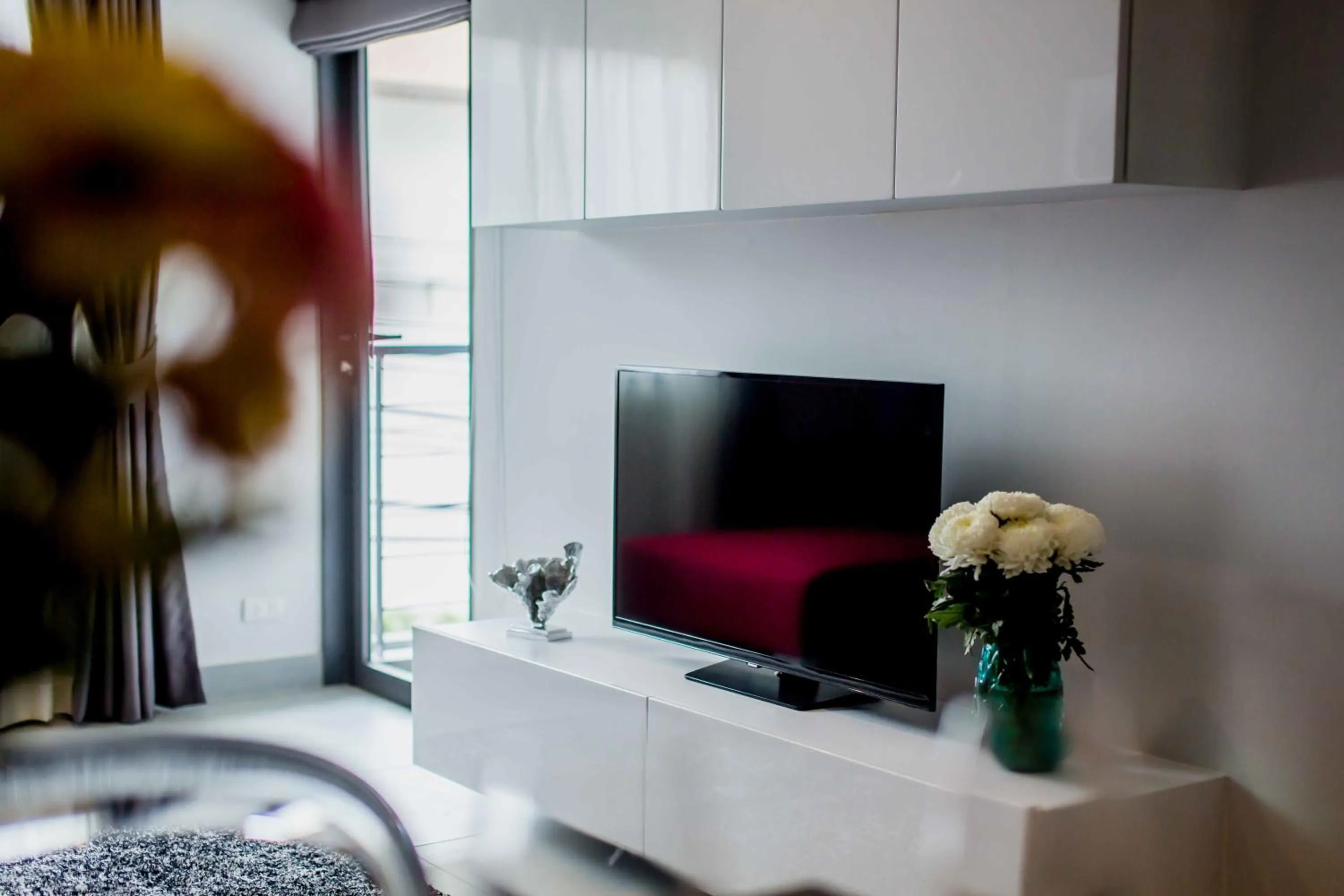 TV and multimedia in NOON Village Tower 1