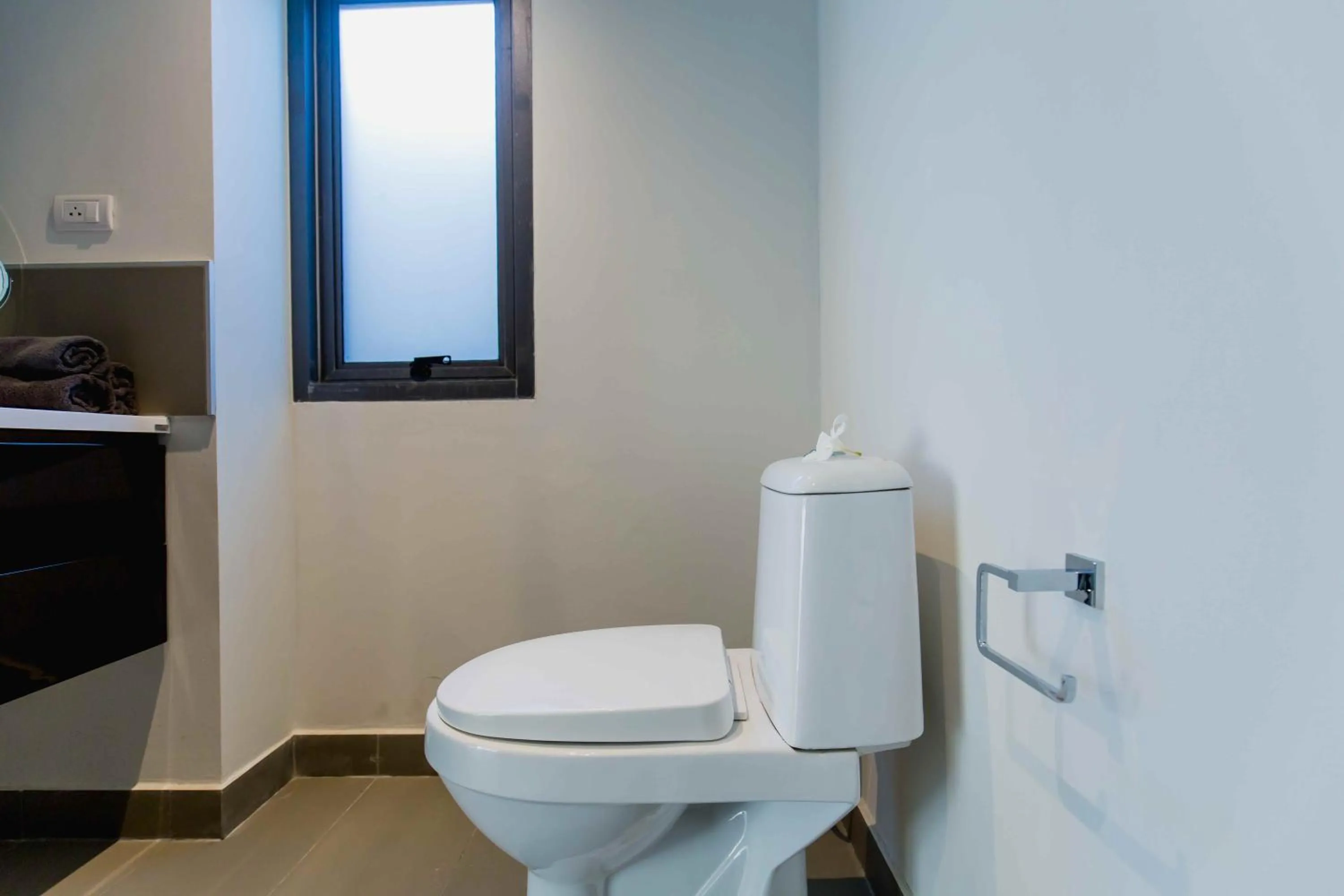 Toilet in NOON Village Tower 1