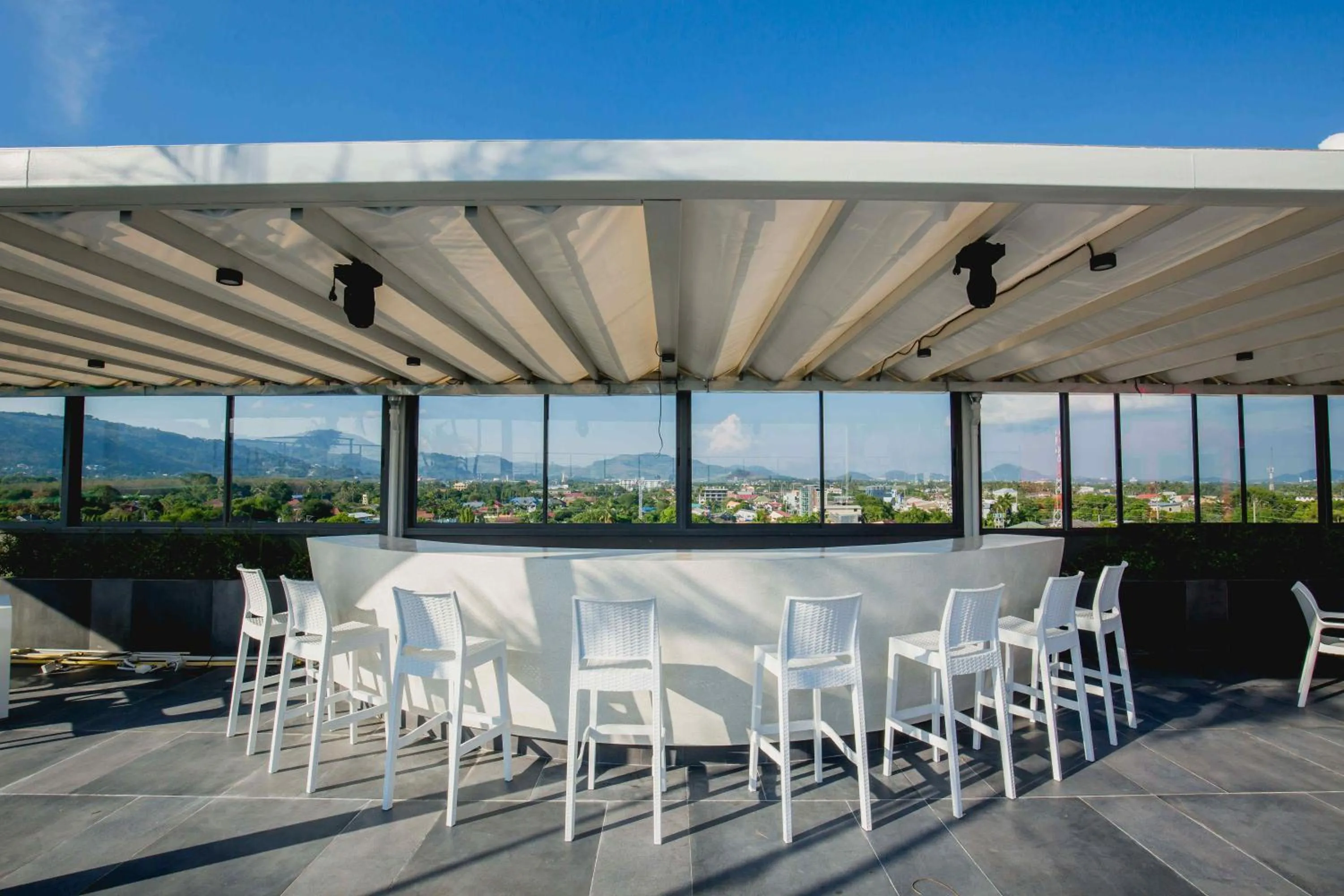 Lounge or bar in NOON Village Tower 1