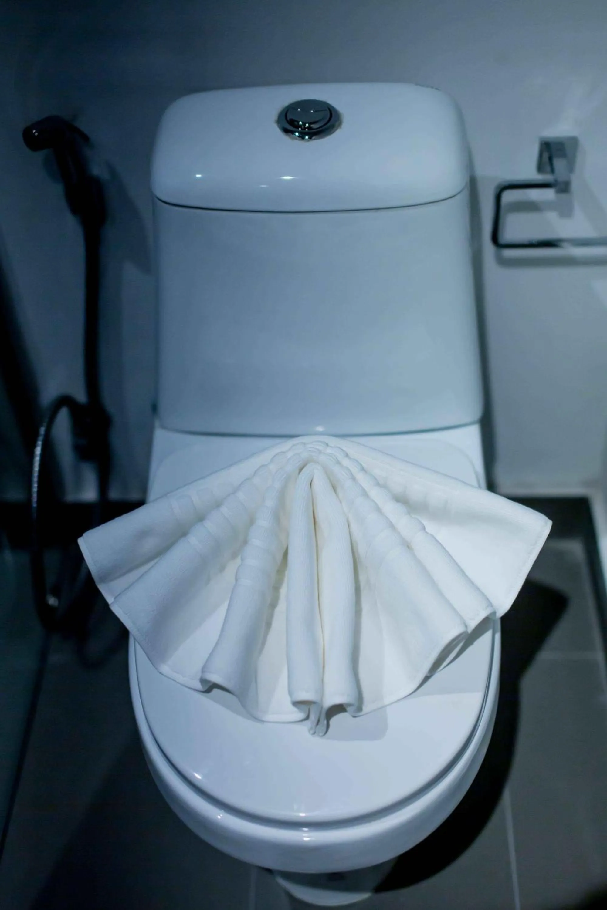 Toilet in NOON Village Tower 1