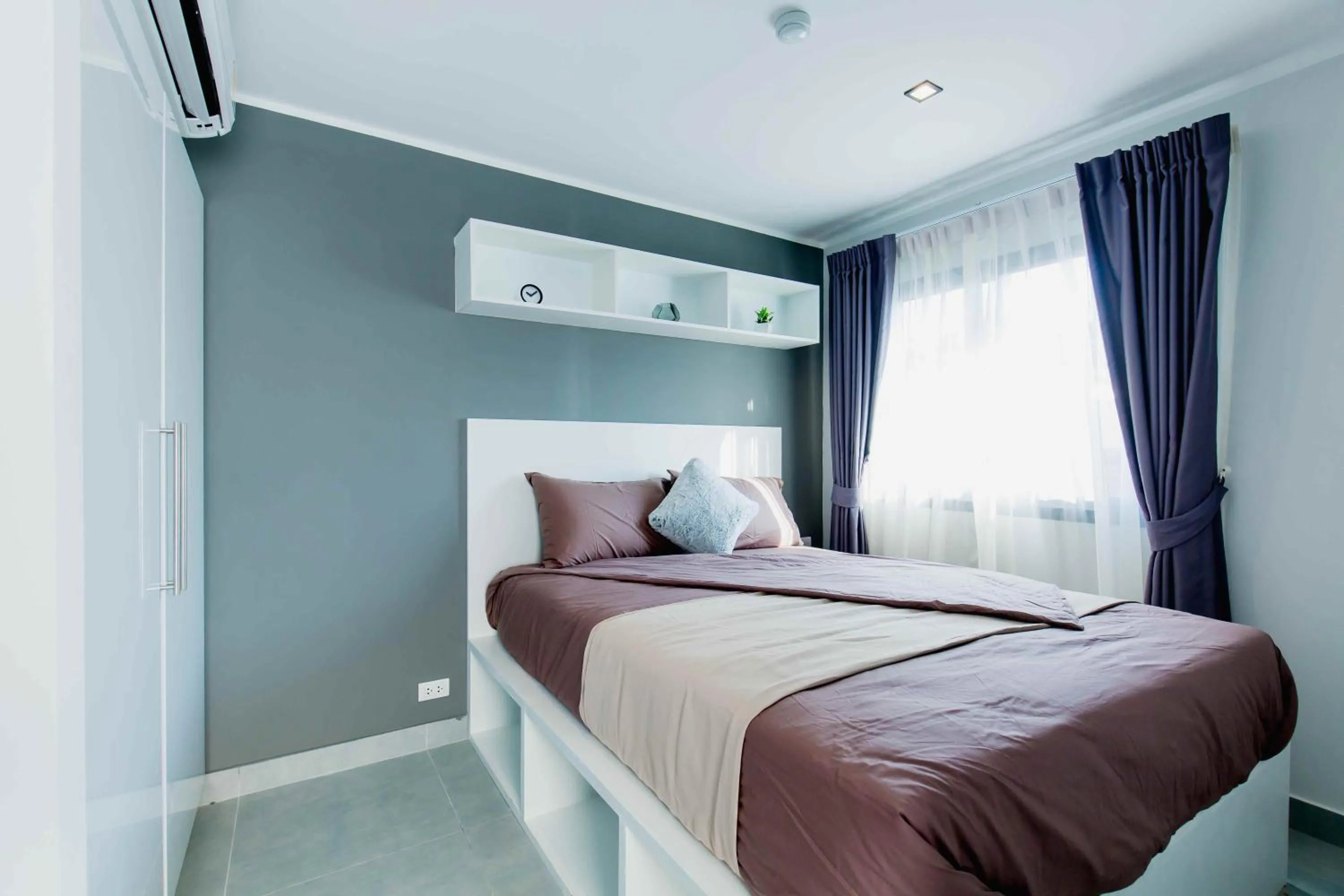 Bed in NOON Village Tower 1