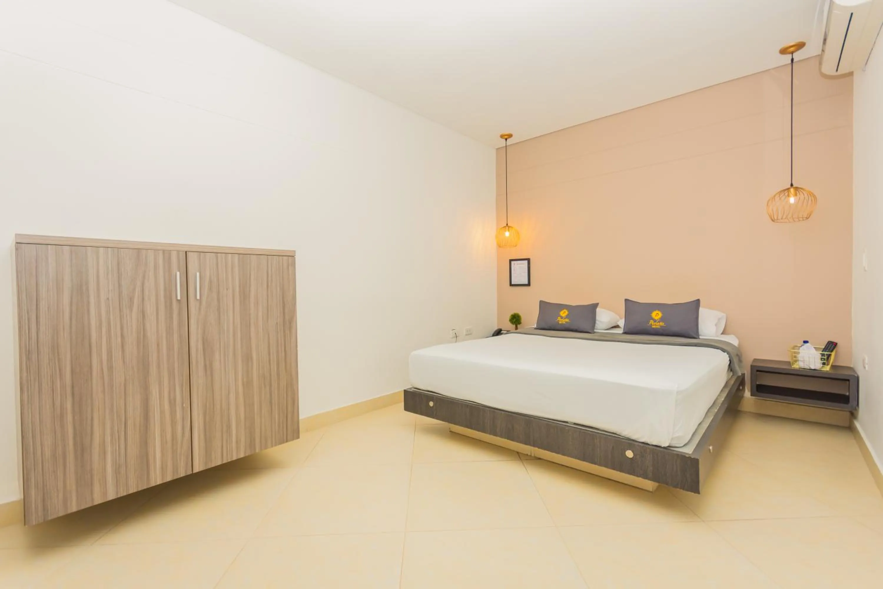 Bed in Hotel Perlatto