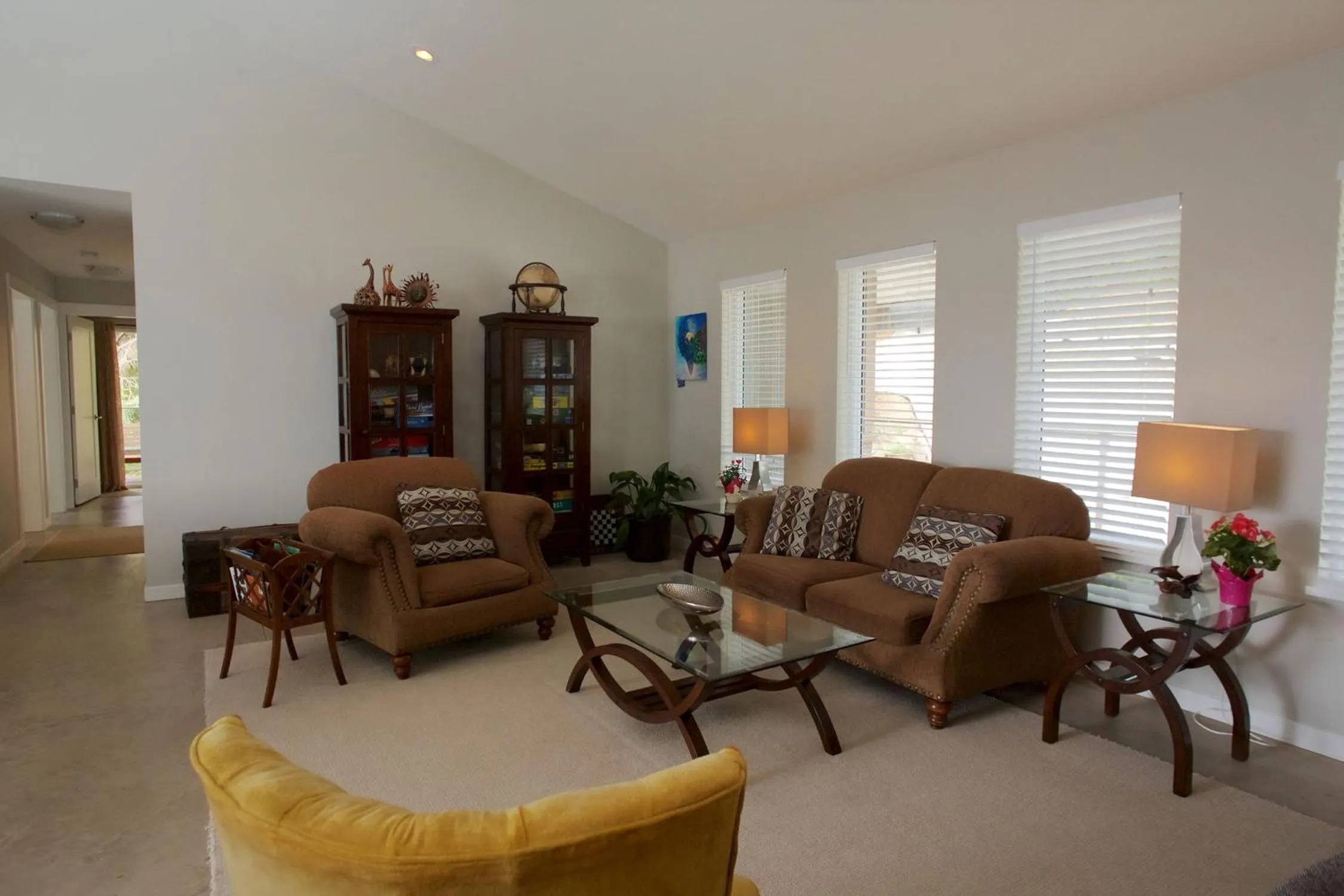 Halfmoon Haven Beach Cottage or Oceanview Suite