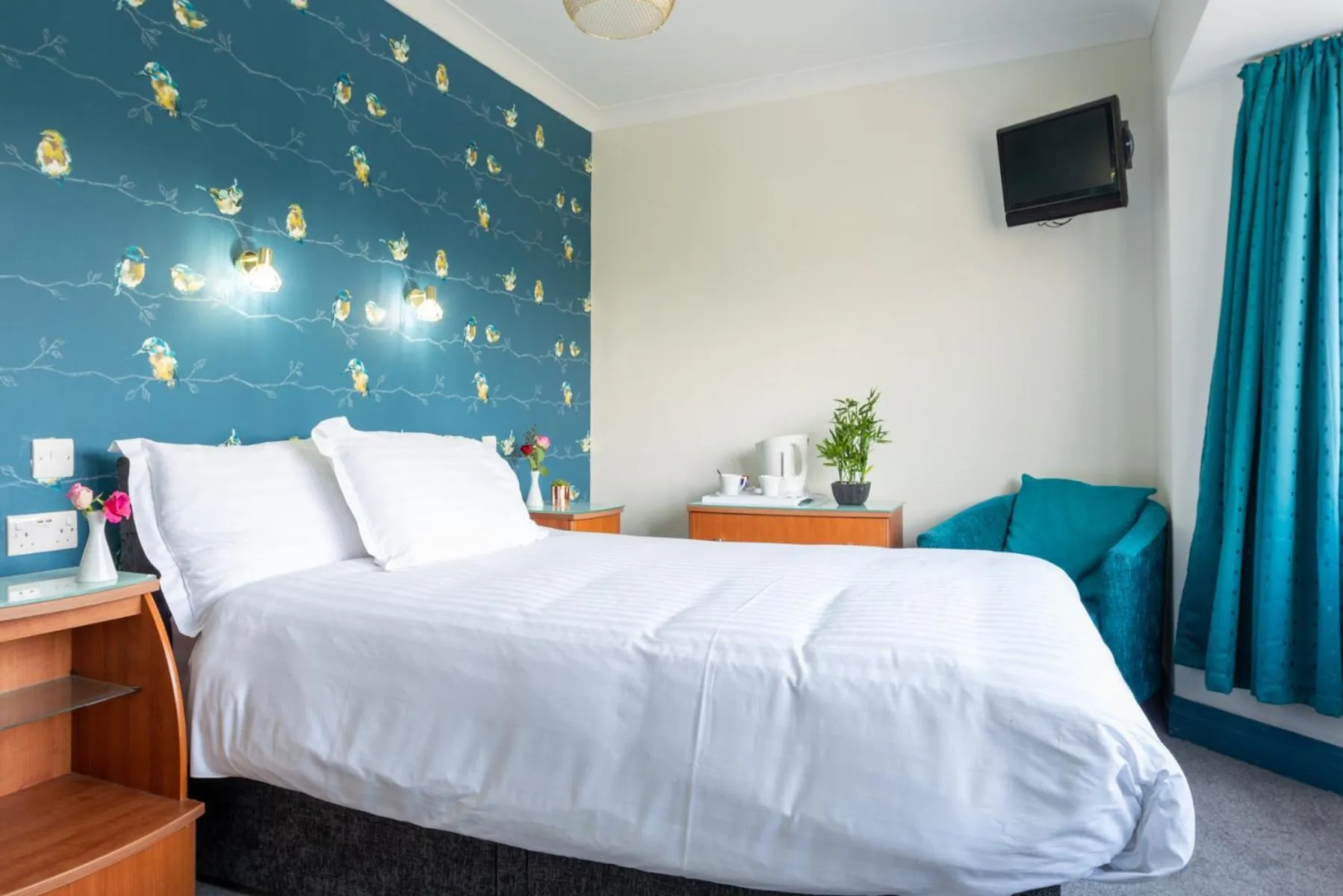 Bedroom, Bed in Rickerby Grange