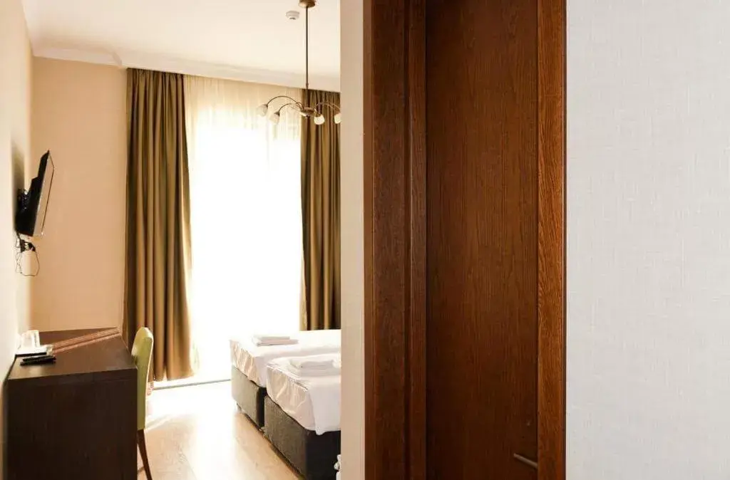 Deluxe Double or Twin Room with Mountain View - single occupancy in Eleon Boutique Hotel Deluxe Double or Twin Room with Mountain View - single occupancy in Eleon Boutique Hotel