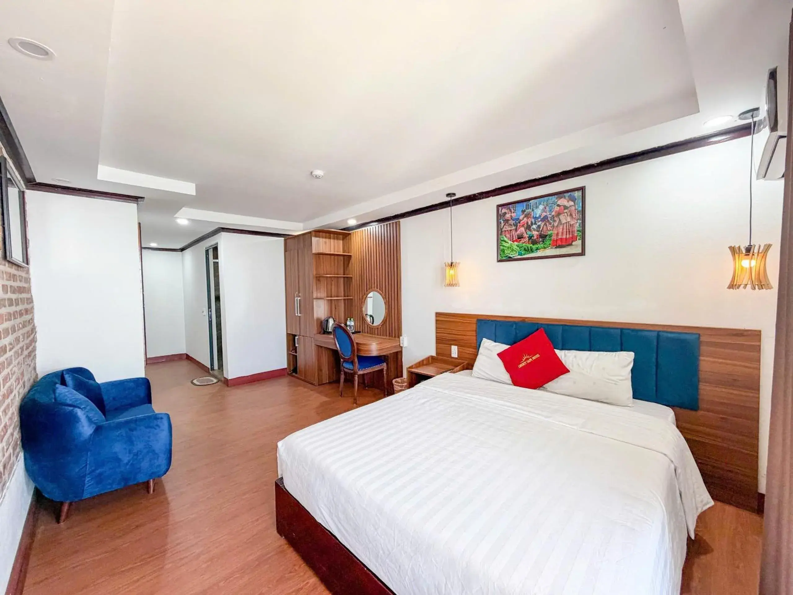 Deluxe Double Room with Balcony in Liberty Sapa Hotel Deluxe Double Room with Balcony in Liberty Sapa Hotel