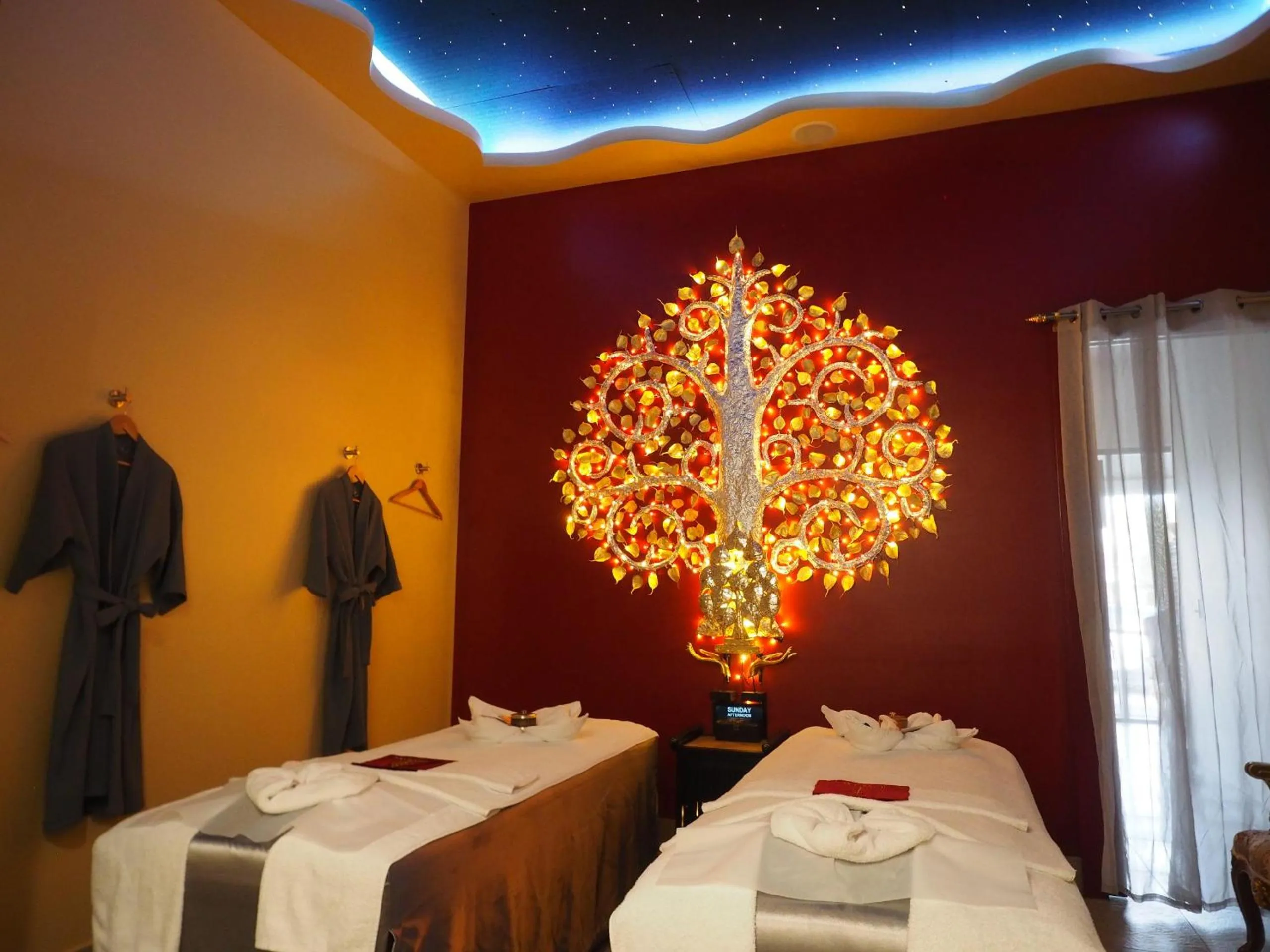 Spa and wellness centre/facilities in Norfolk Motor Inn