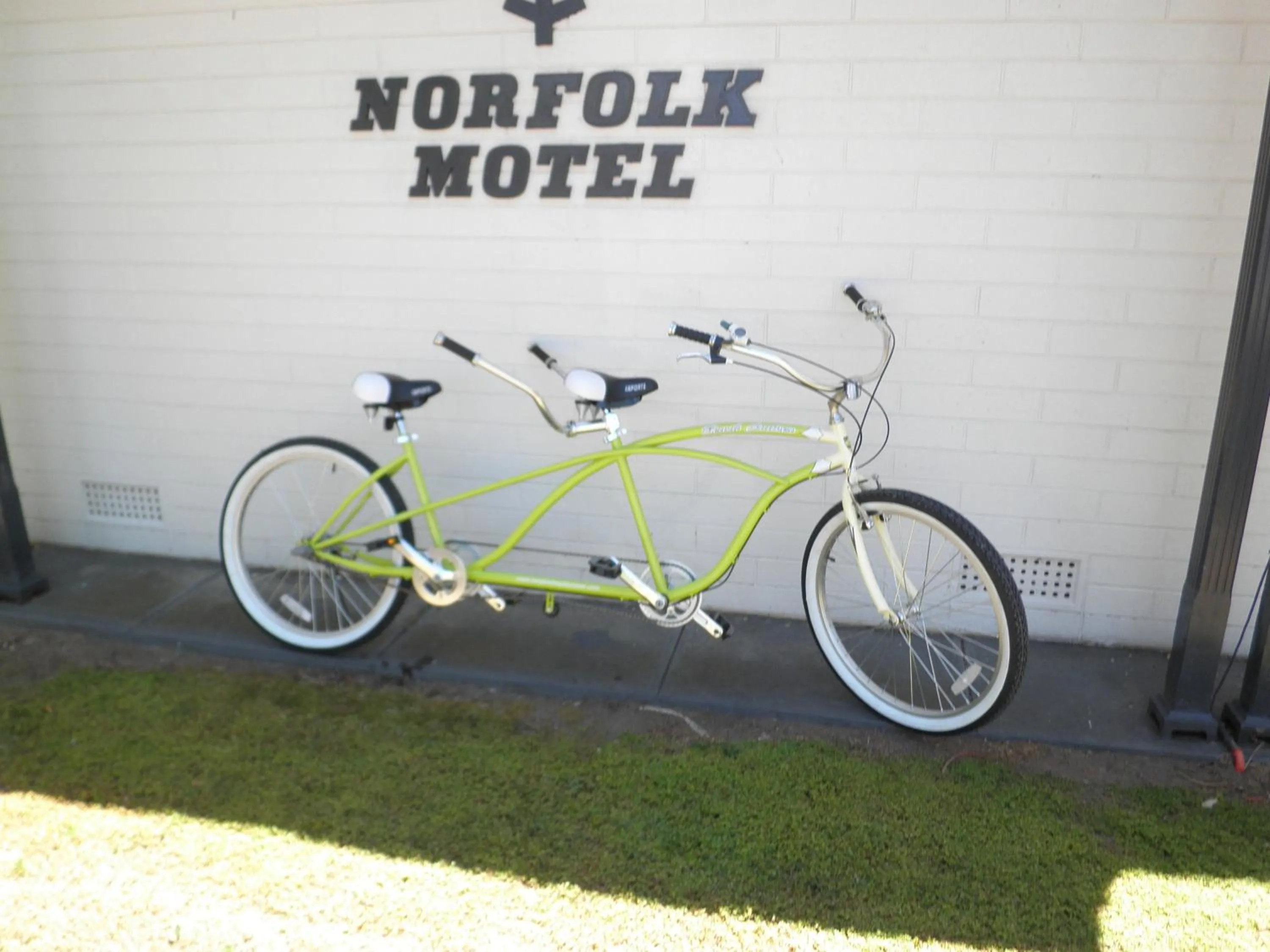 Cycling in Norfolk Motor Inn