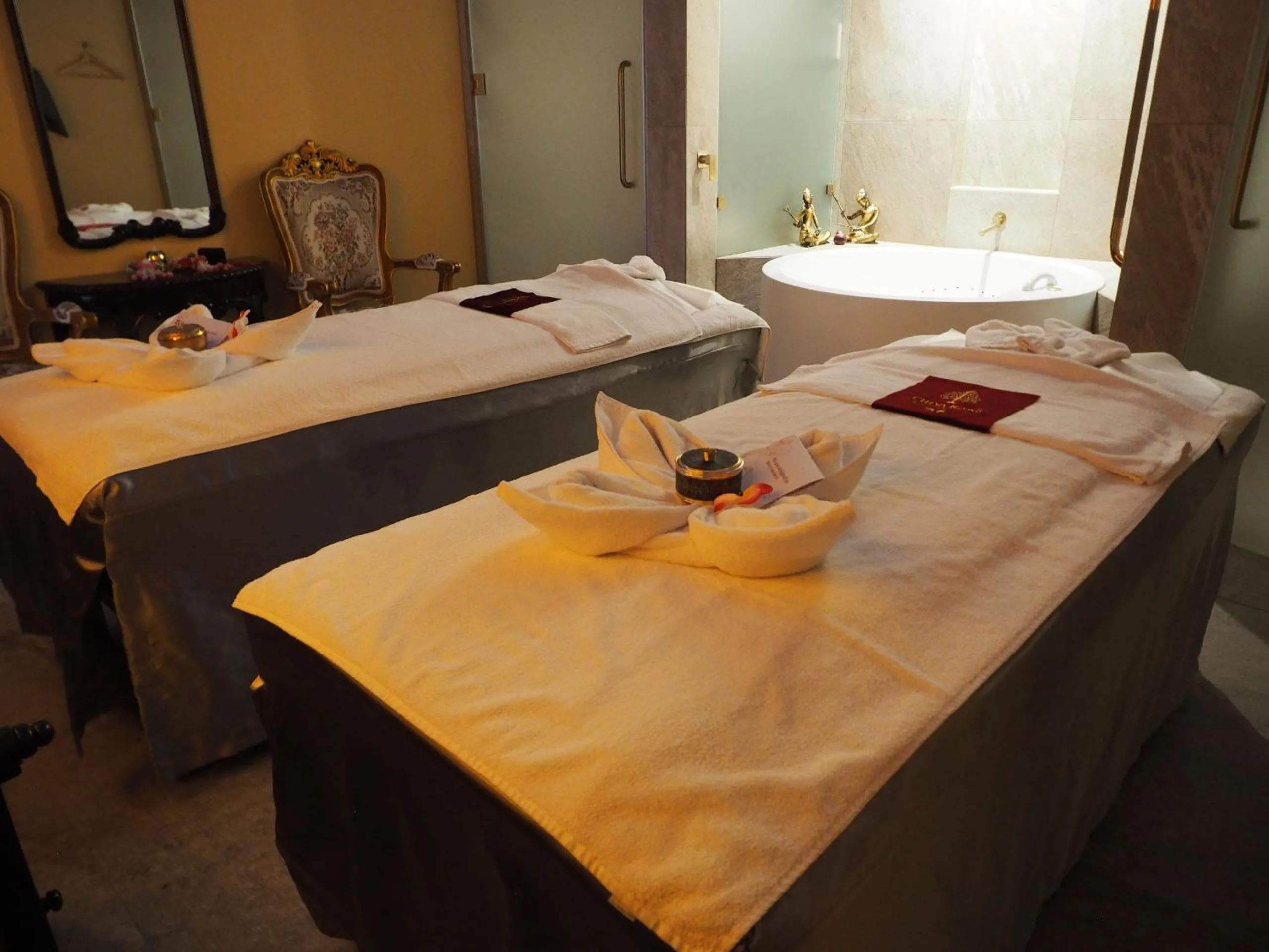 Spa and wellness centre/facilities, Bed in Norfolk Motor Inn