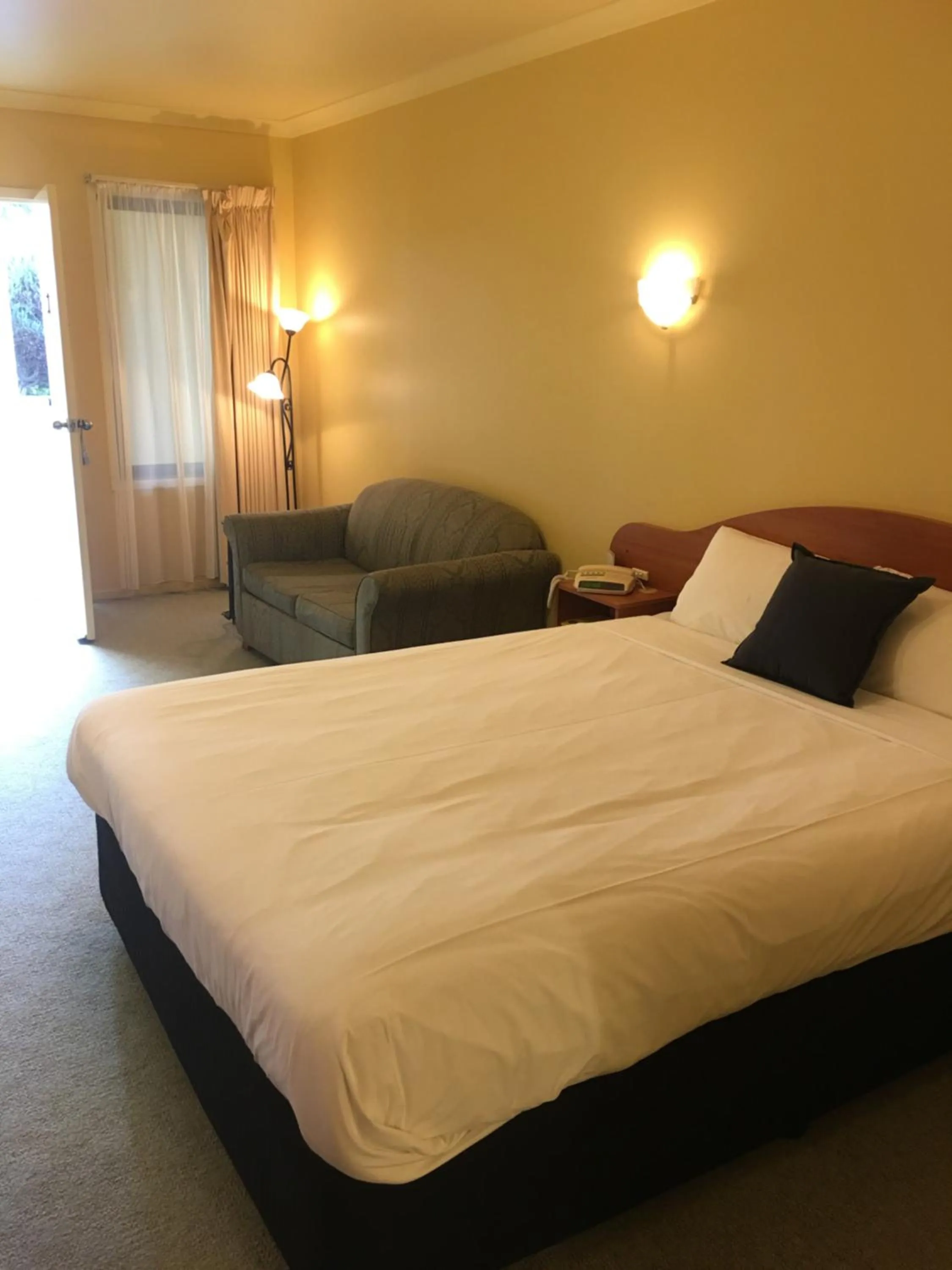 Photo of the whole room in Hopkins House Motel and Apartments