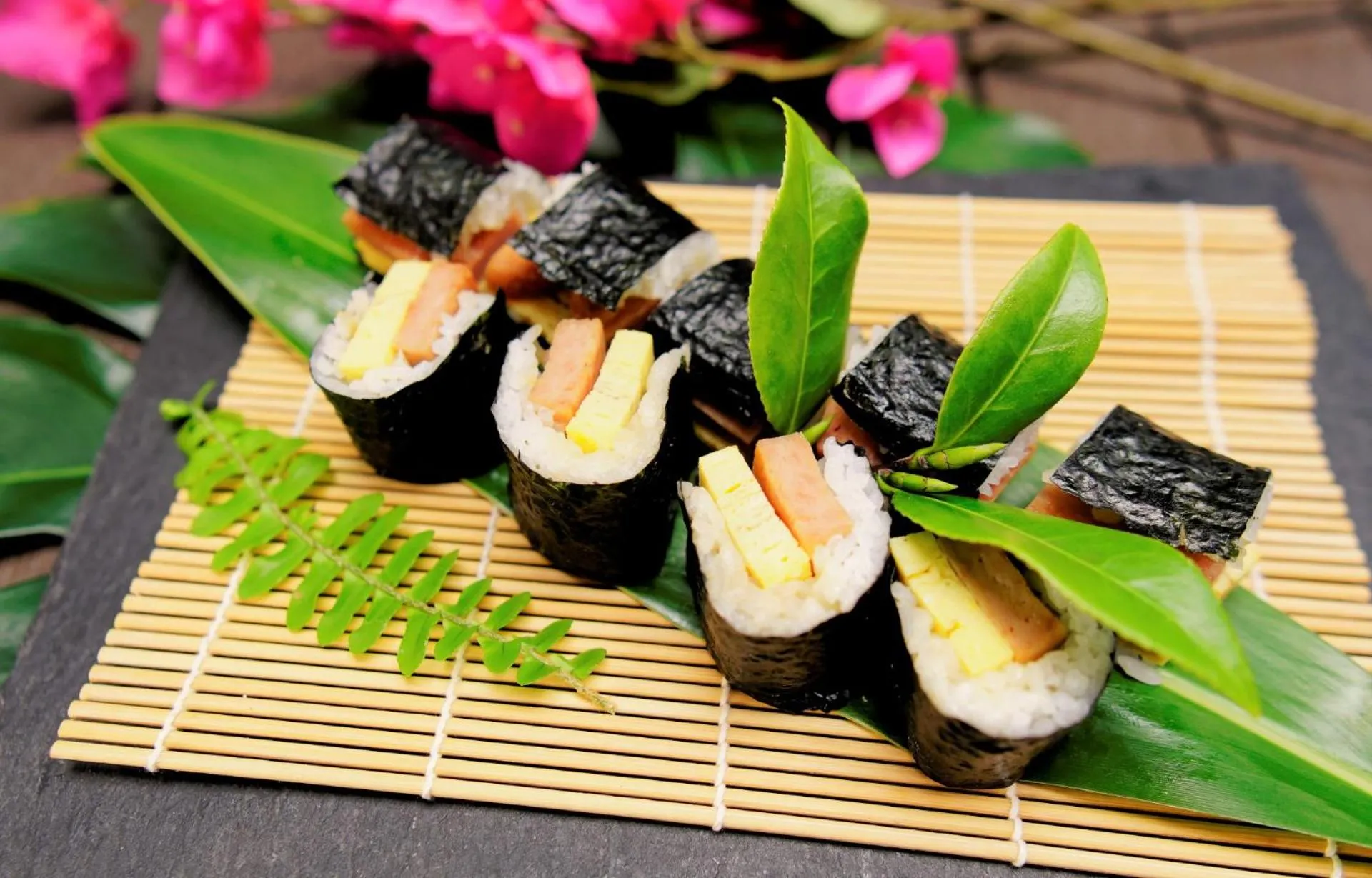 Restaurant/places to eat in Hotel Palm Royal Resort Kokusai Street