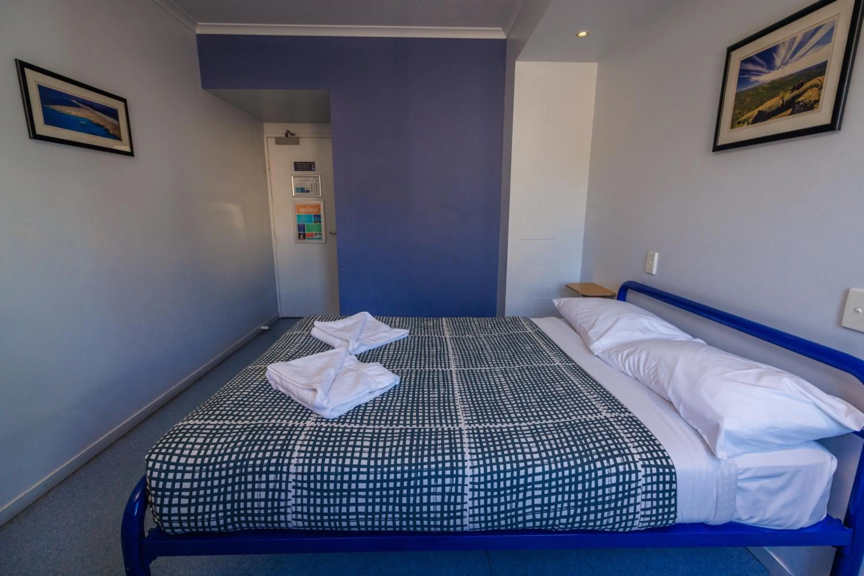 Bed in YHA Cairns Central