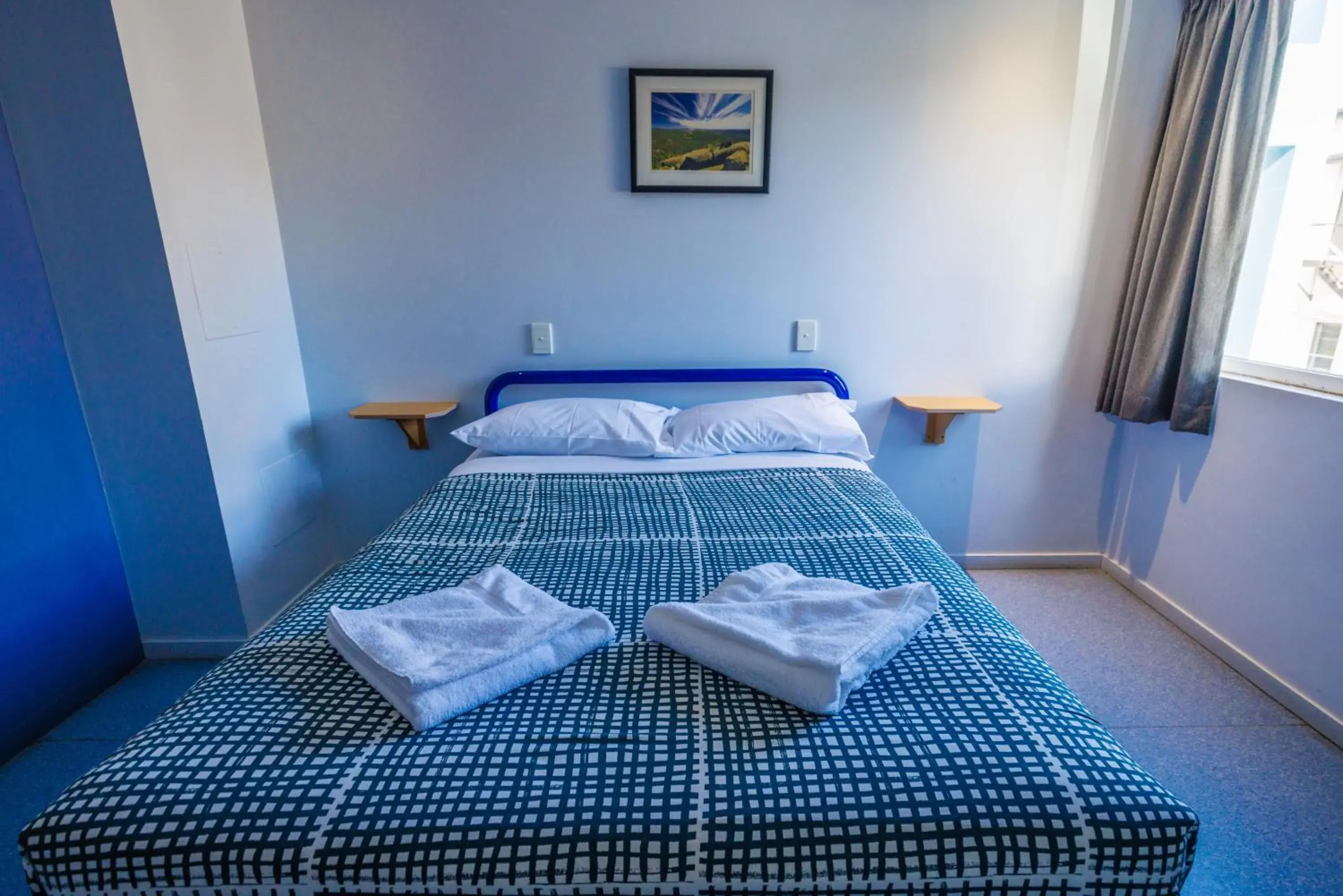 Queen Room with Ensuite. in YHA Cairns Central Queen Room with Ensuite. in YHA Cairns Central