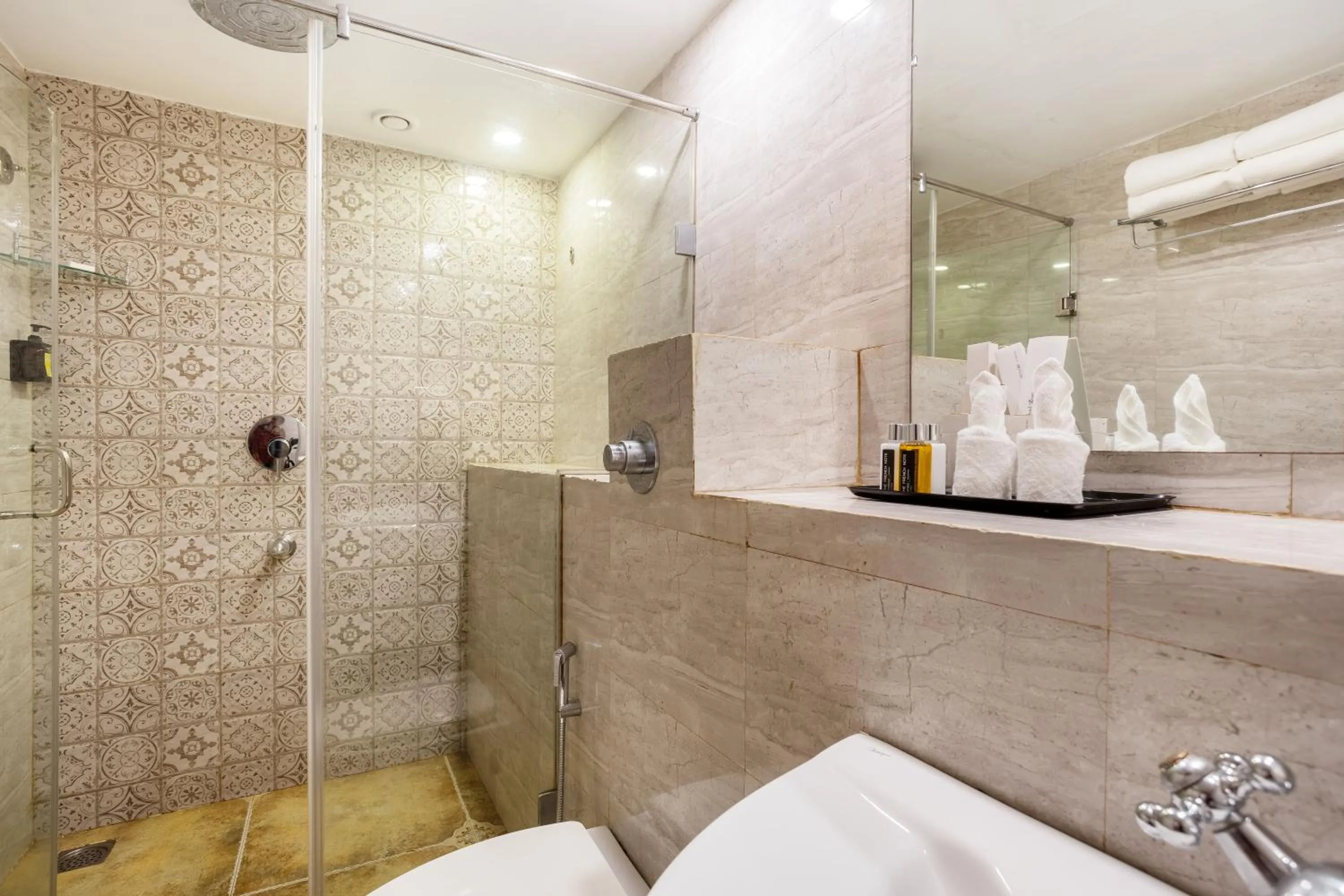 Bathroom in Bogmallo Beach Resort