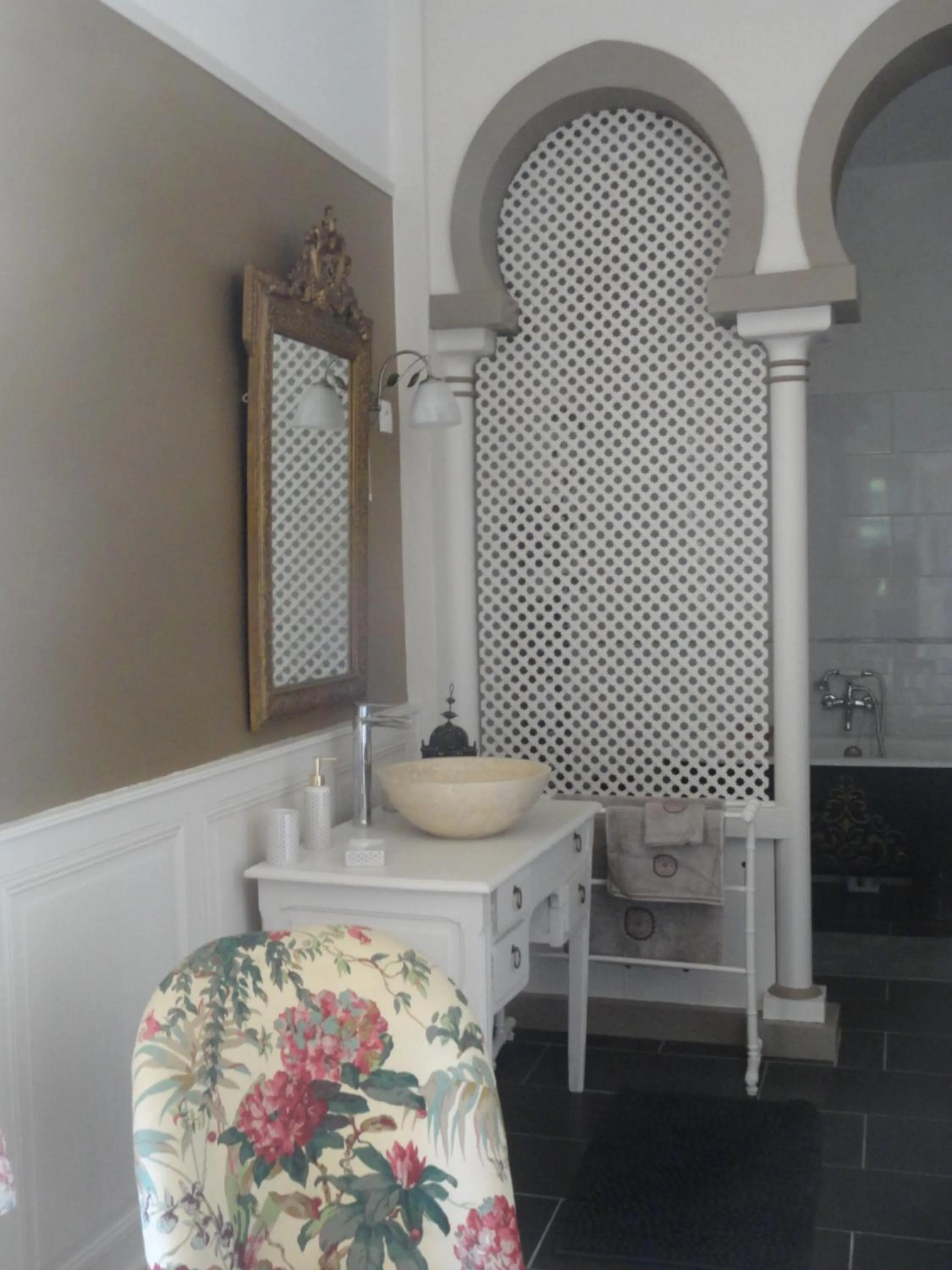 Bathroom in Eco Logis de Chantegrolle