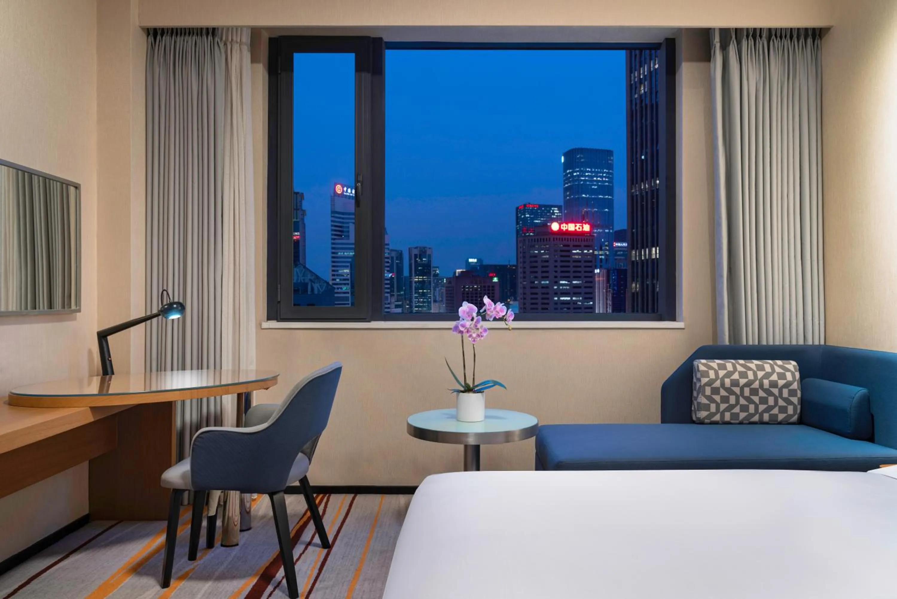 City view in Holiday Inn Express Chengdu Gulou-Tianfu Square Chunxi Road Branch