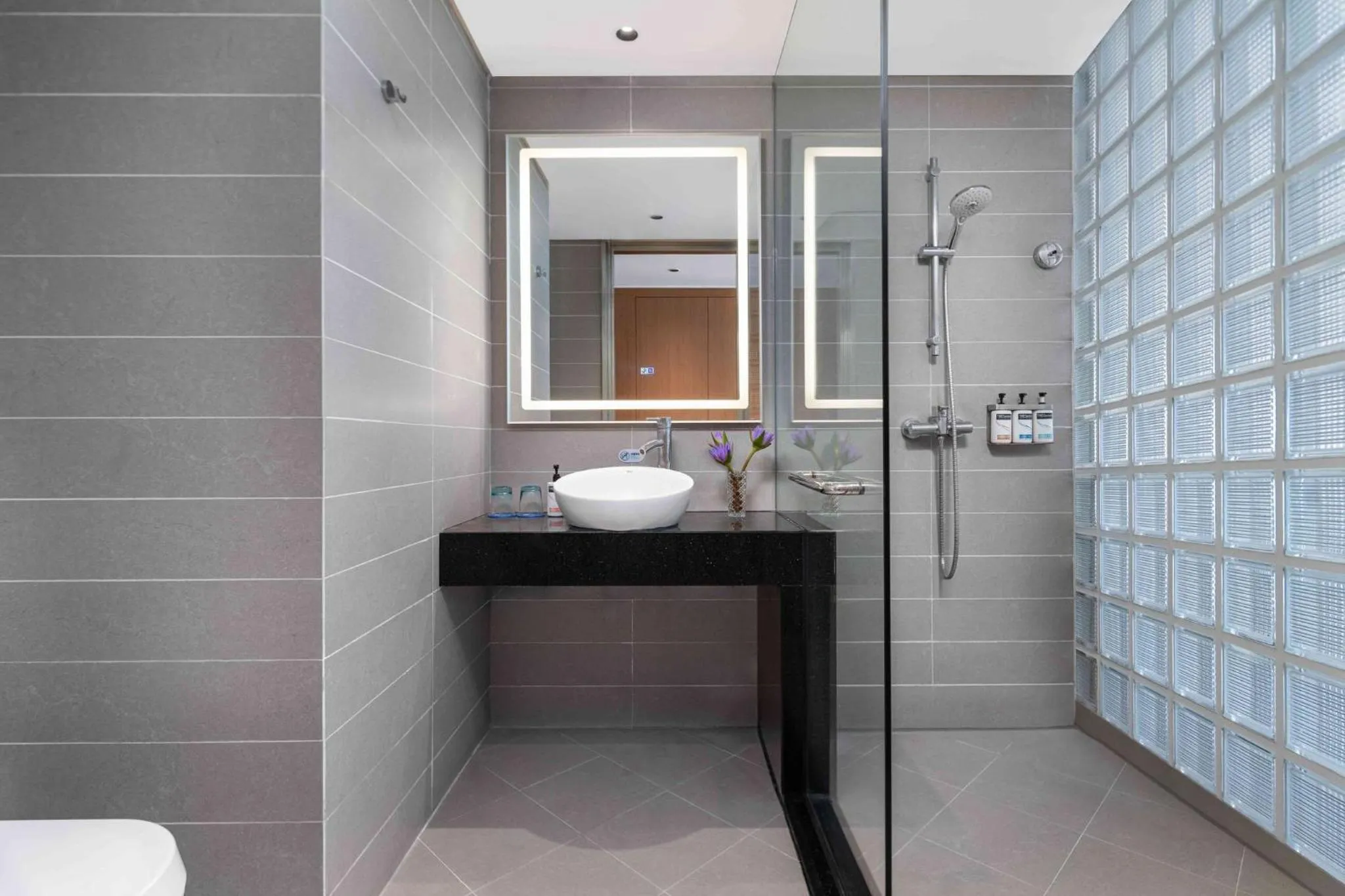 Bathroom in Holiday Inn Express Chengdu Gulou-Tianfu Square Chunxi Road Branch