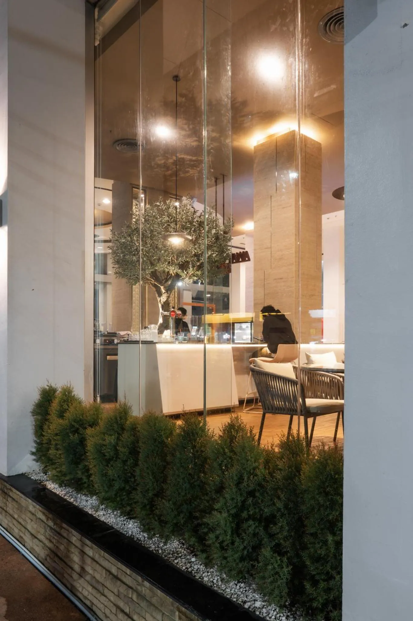 Golden Crown Grand Hotel