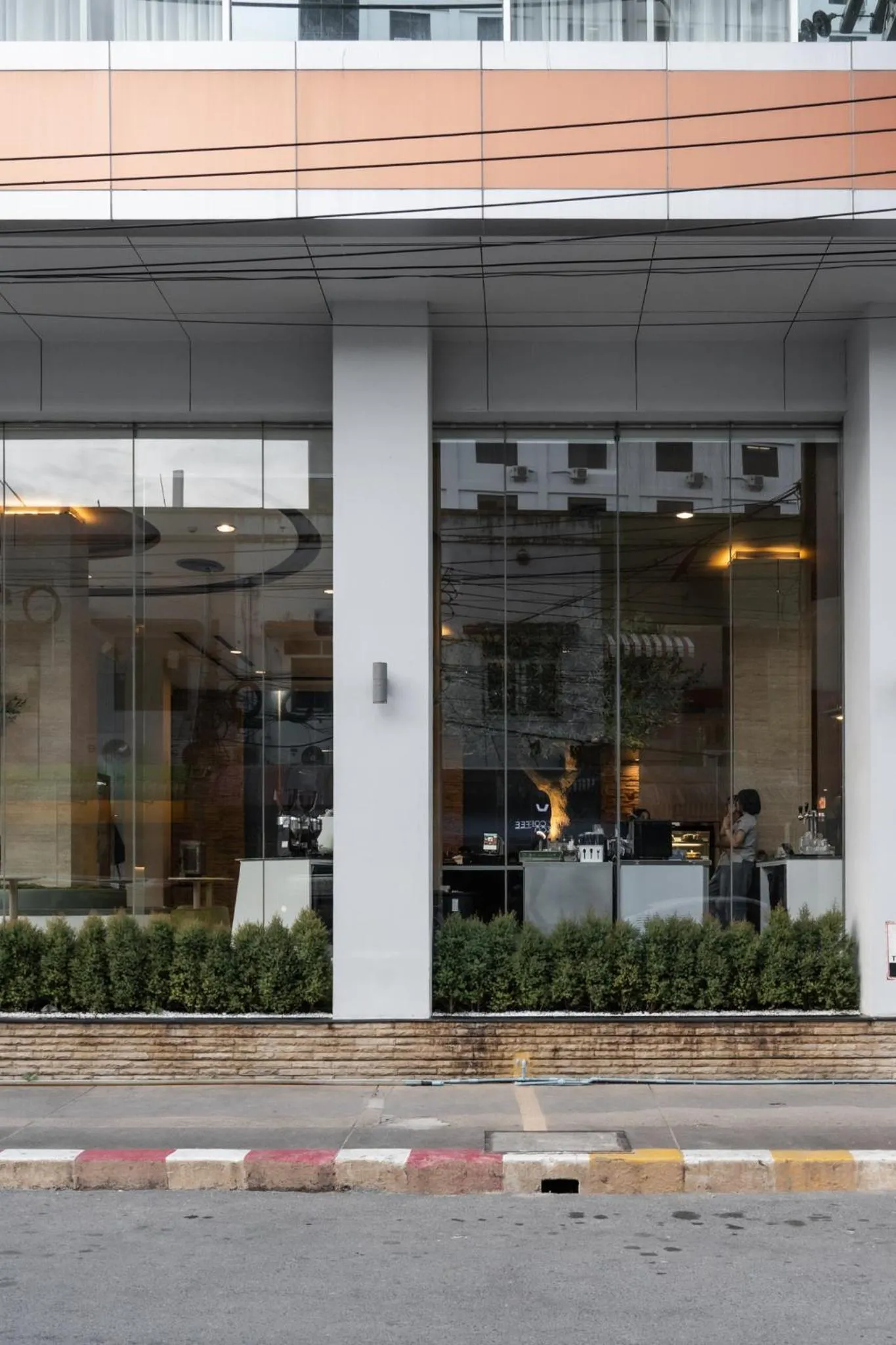 Golden Crown Grand Hotel