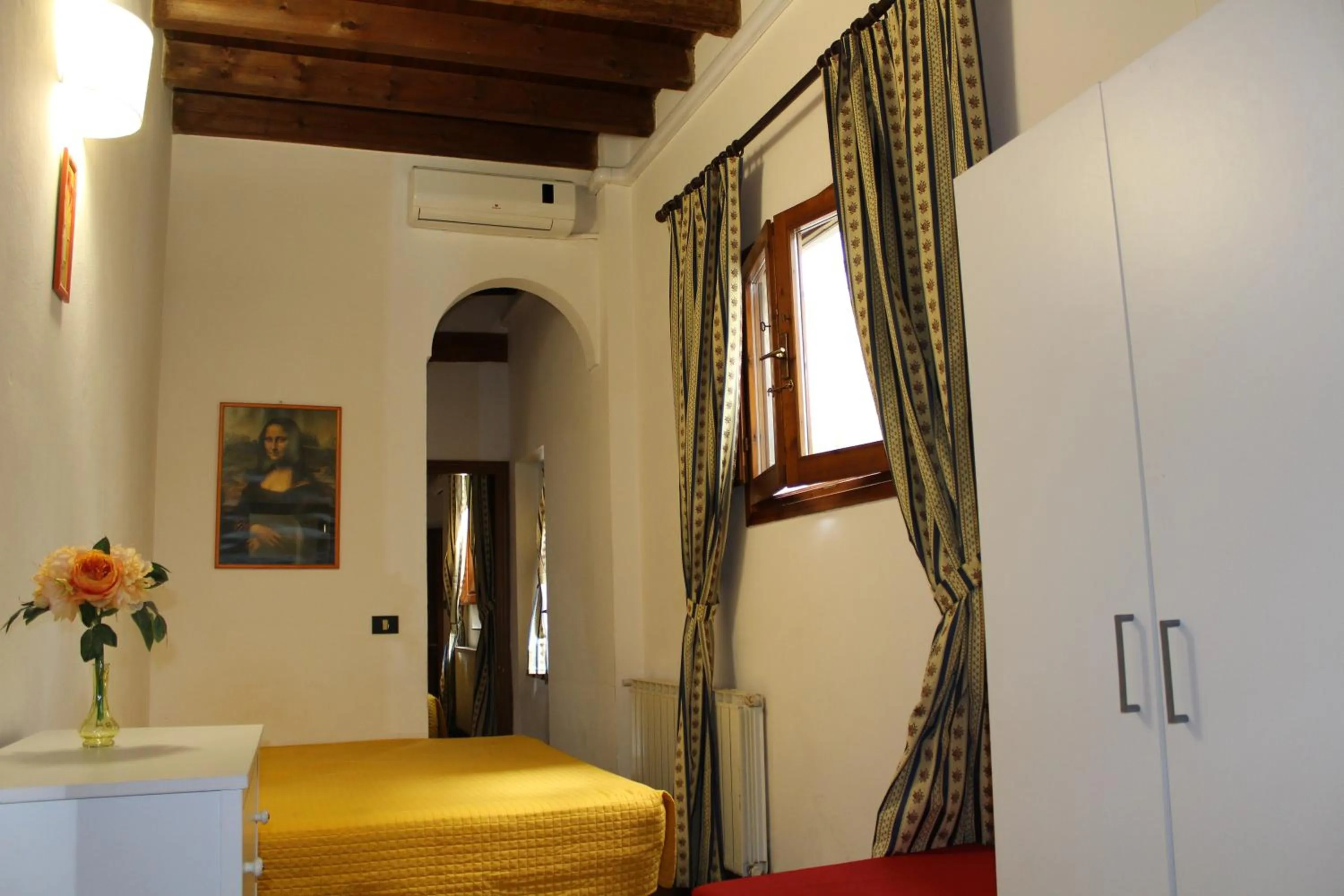 Photo of the whole room, Bed in Max Apartments