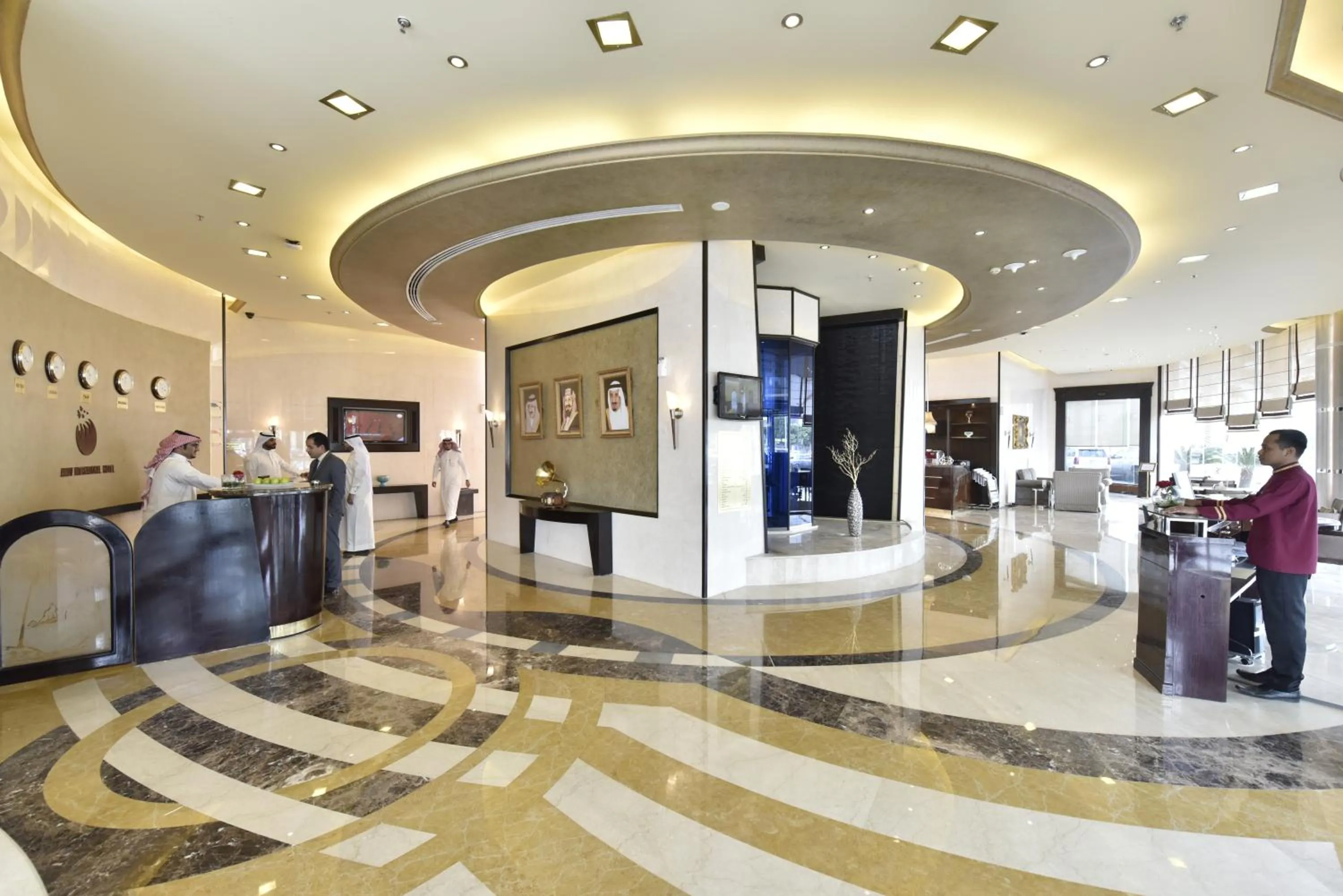 Lobby or reception in Awaliv Hotel