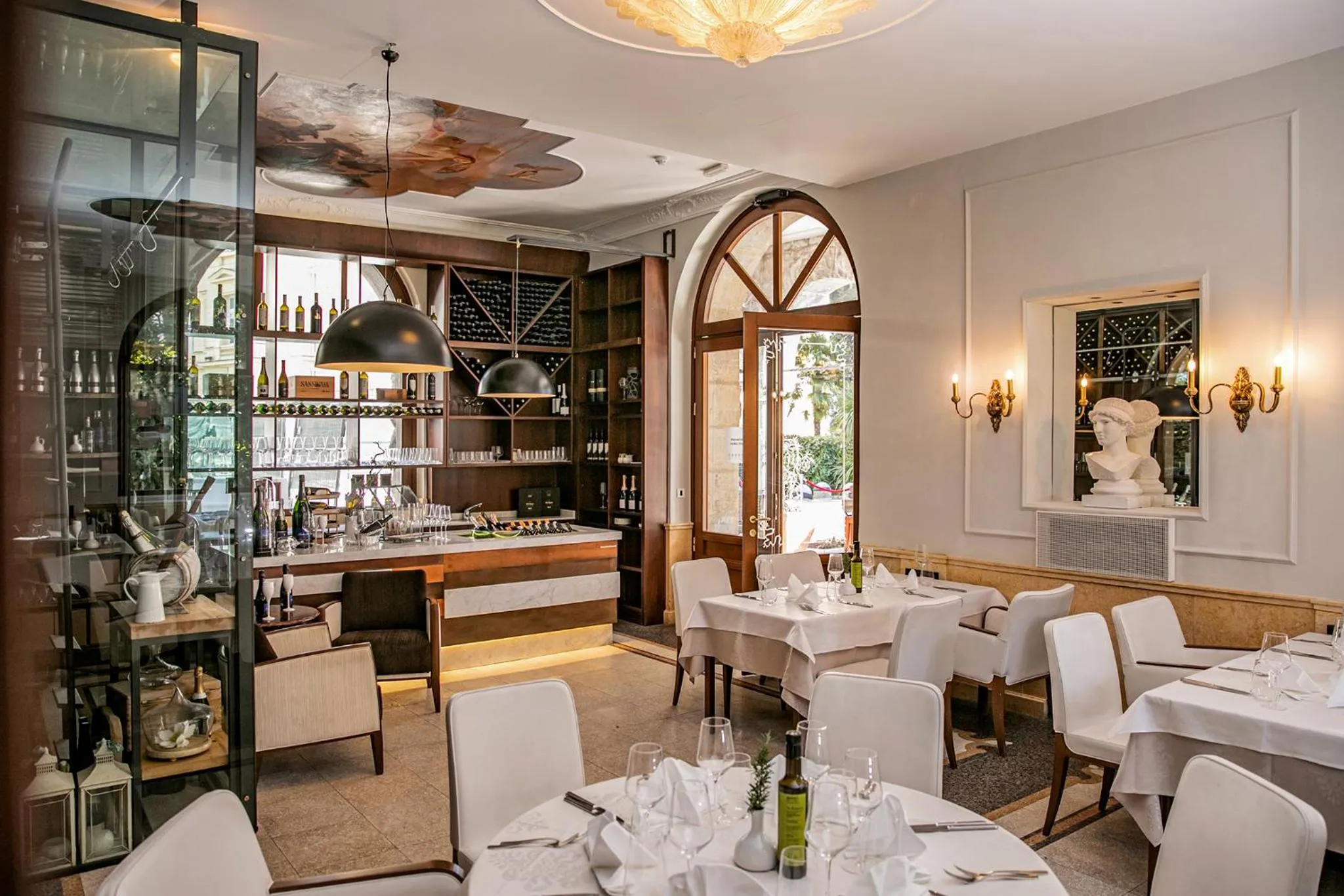 Restaurant/places to eat in Amadria Park Hotel Sveti Jakov