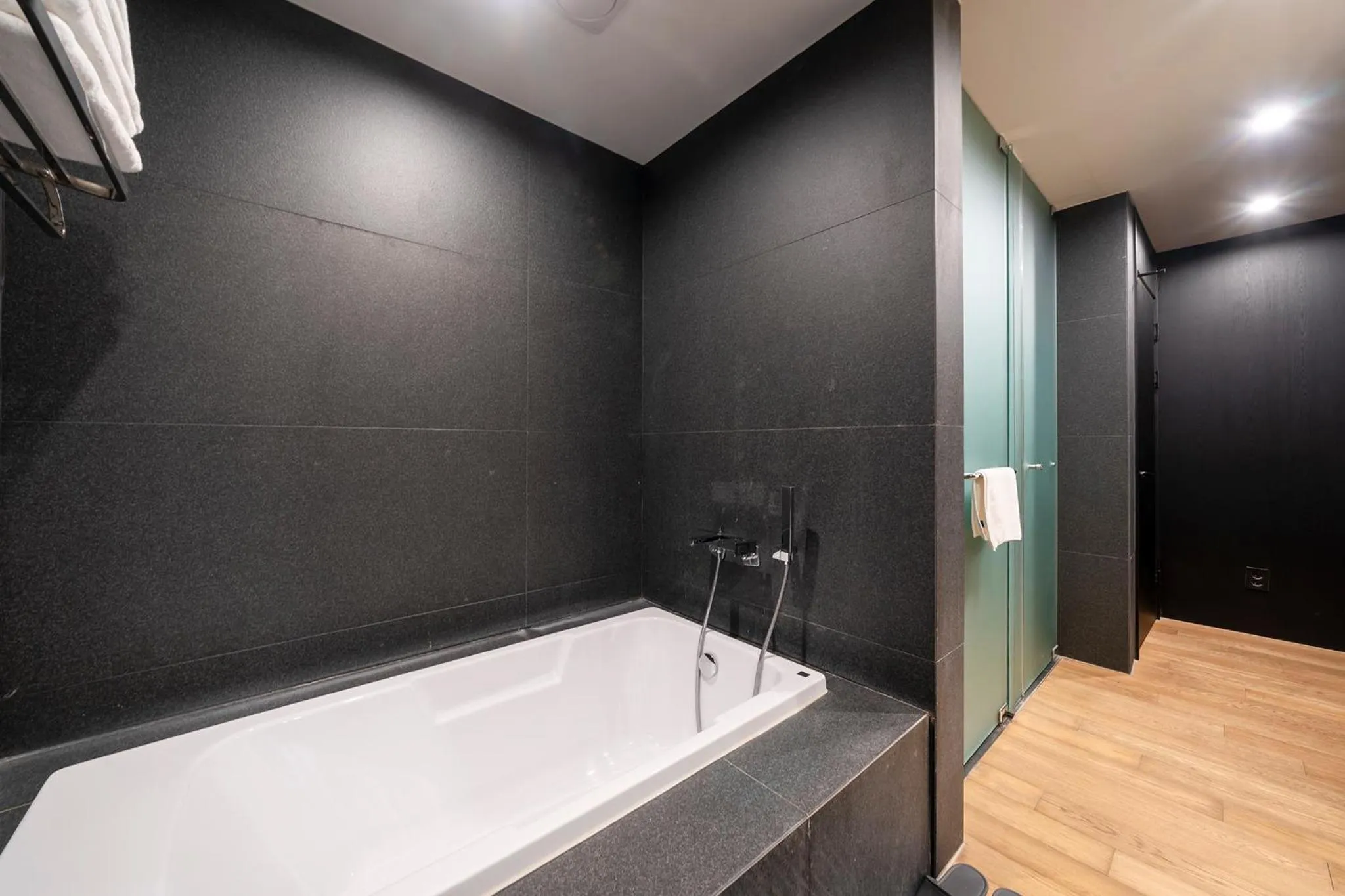 Bath in Amare Hotel Jongno