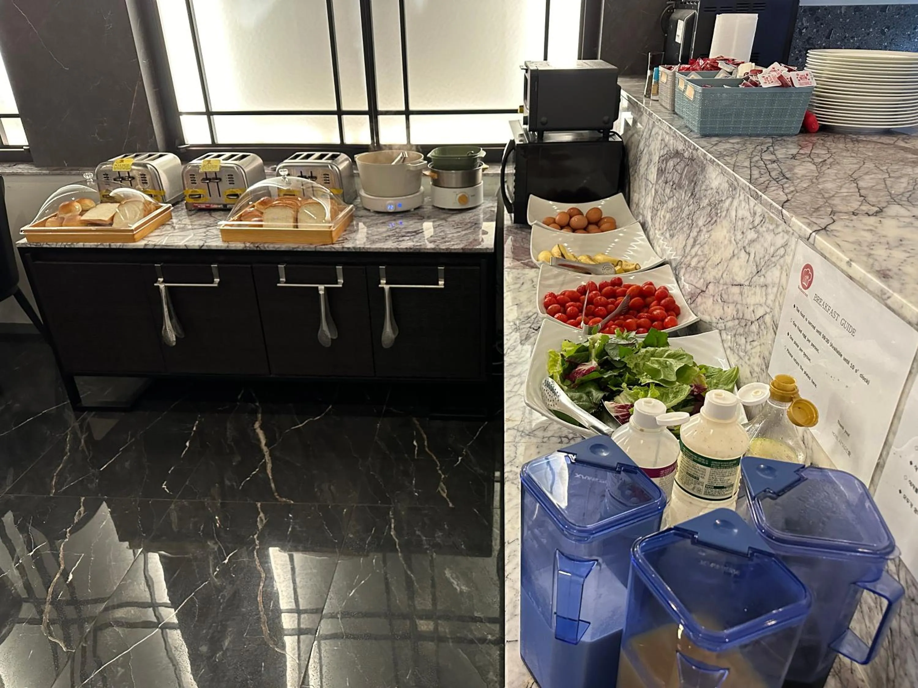 Breakfast in Amare Hotel Jongno