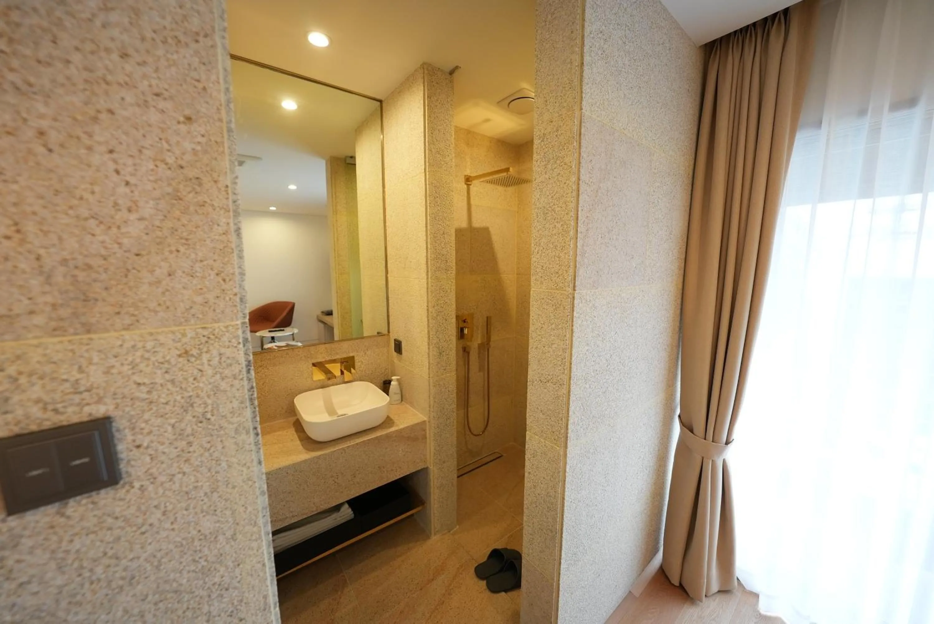 Bathroom in Amare Hotel Jongno