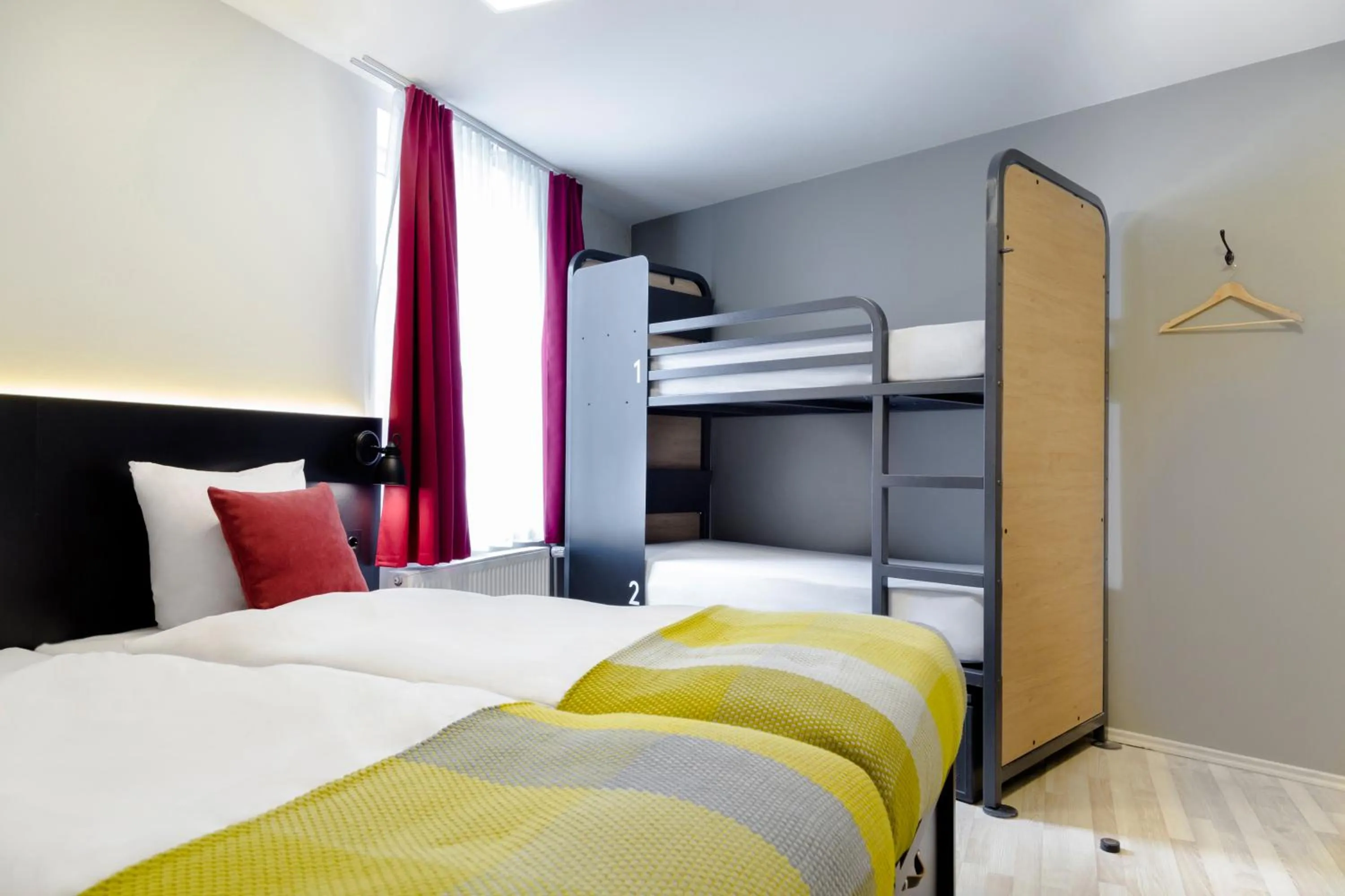 Bedroom, Bed in Generator Hamburg