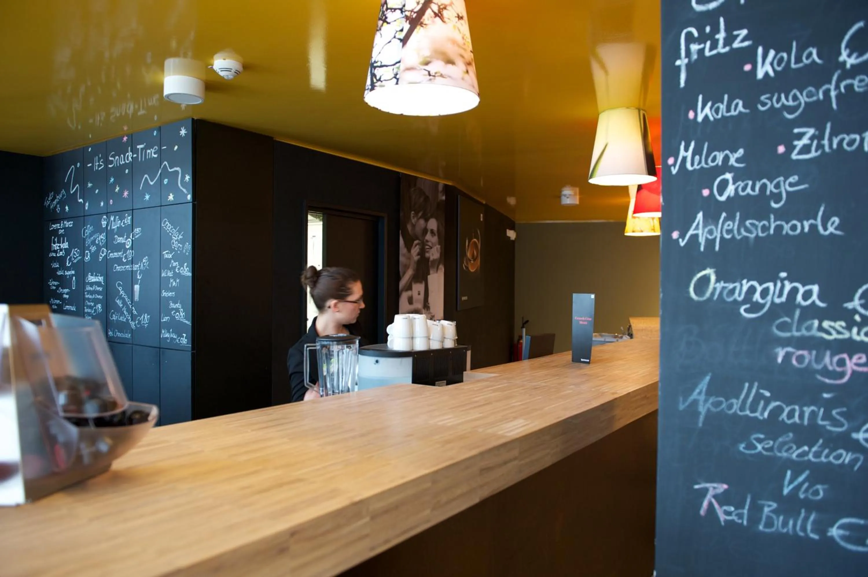 Staff in Generator Hamburg