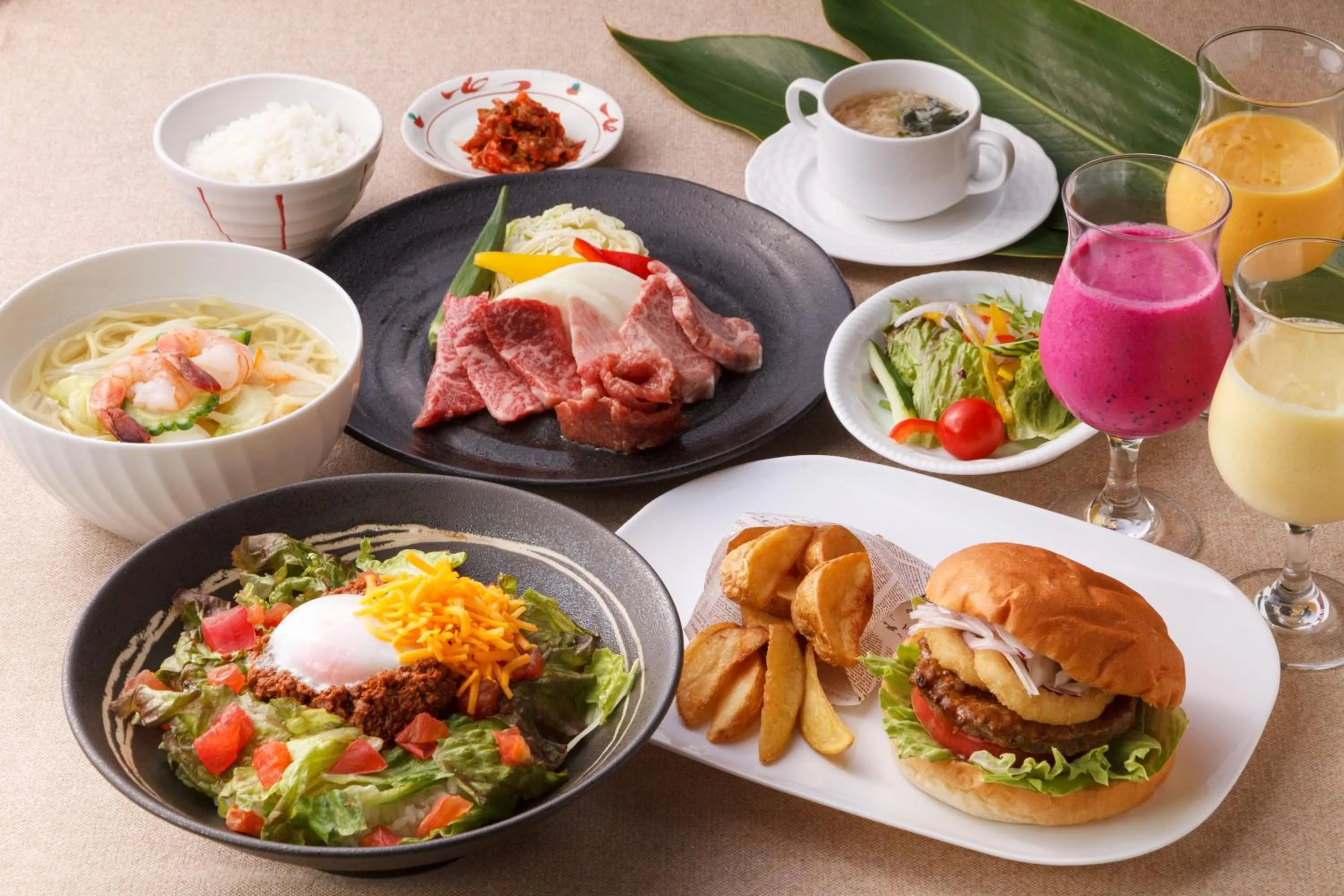 Food and drinks in GRANDVRIORESORT ISHIGAKIJIMA Ocean's Wing & Villa Garden