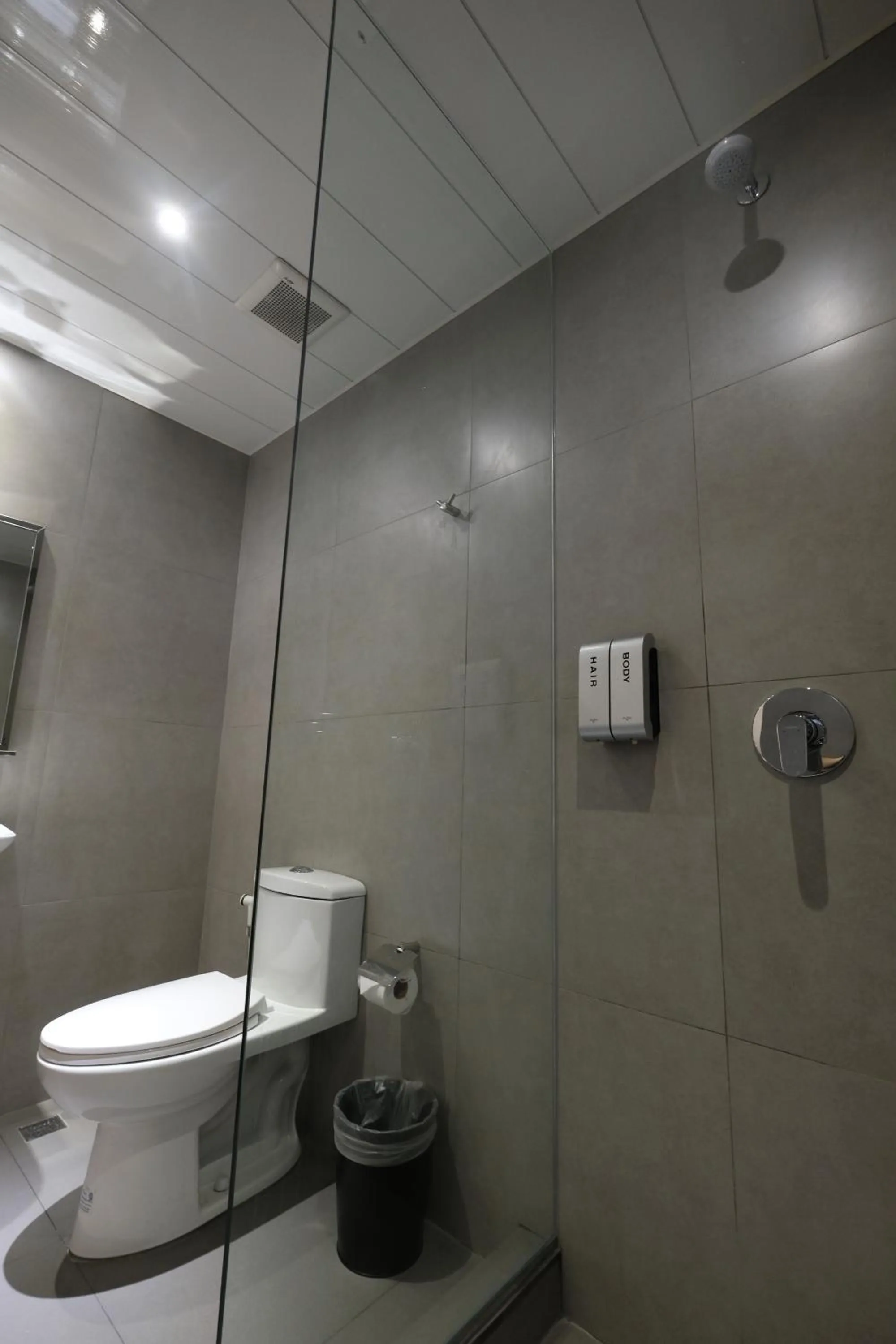 Bathroom in U Hotels Makati