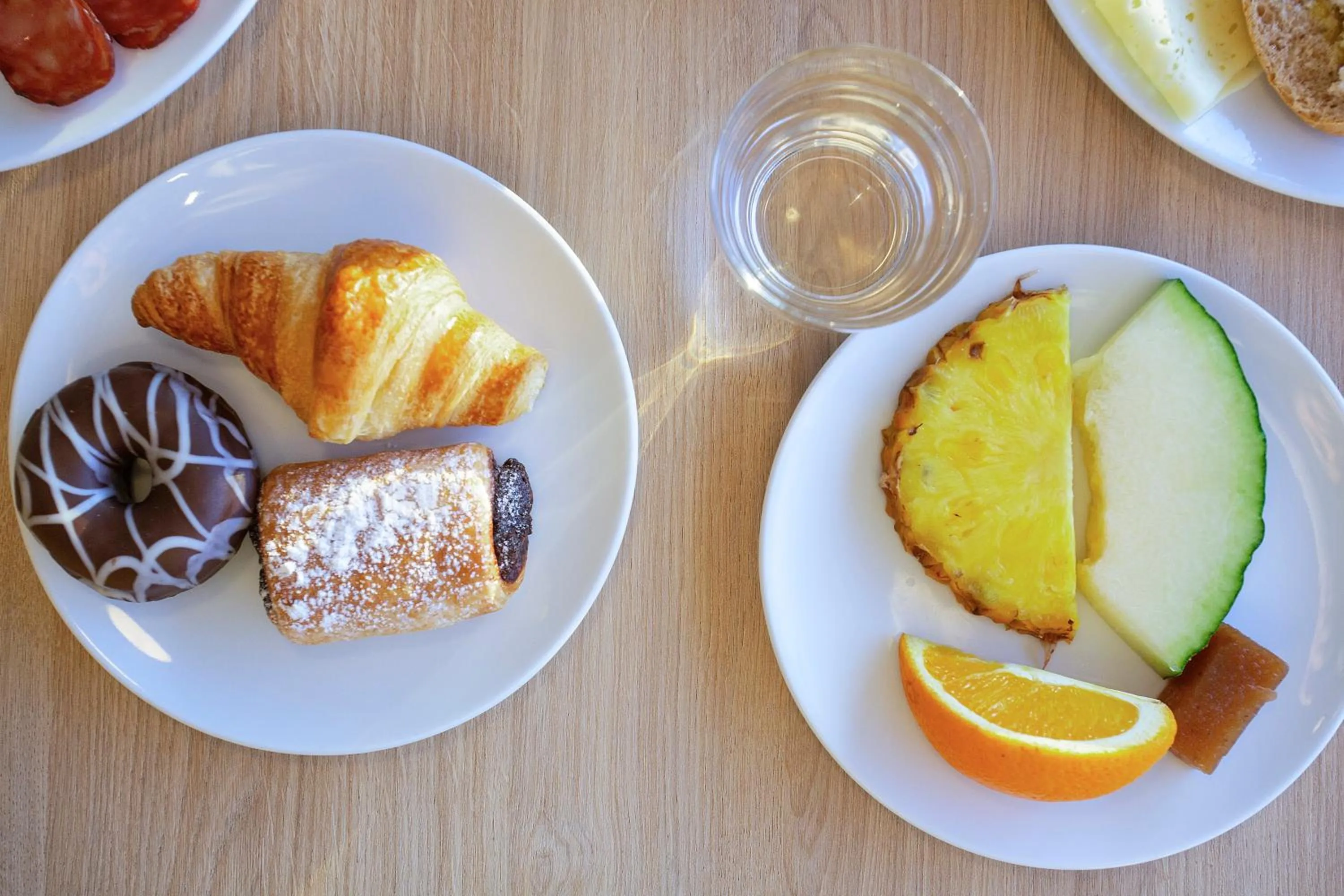 Restaurant/places to eat in Aparthotel Novo Mar